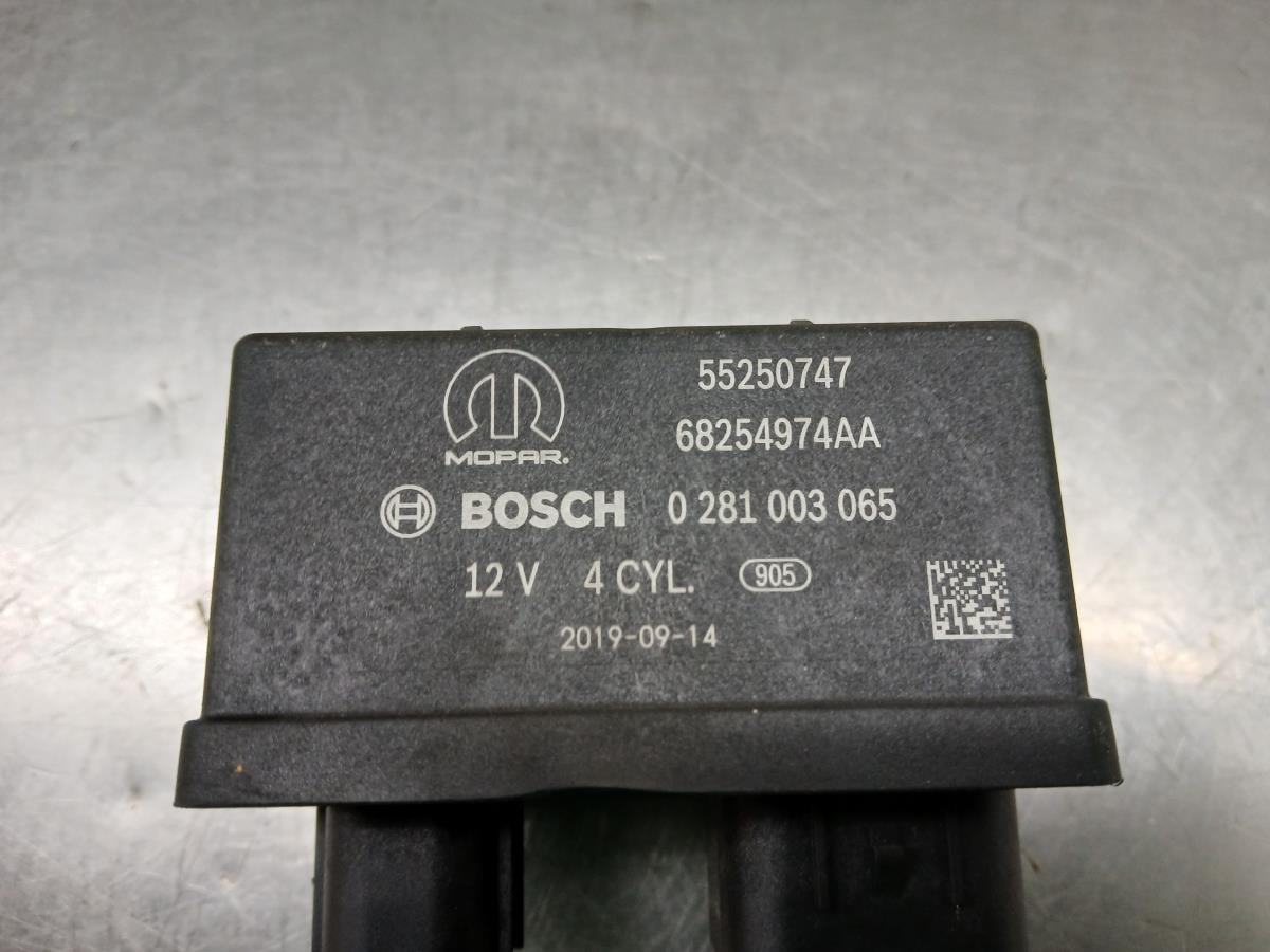 Glow plug Relay FIAT Tipo Wagon (358_) Imagem-4