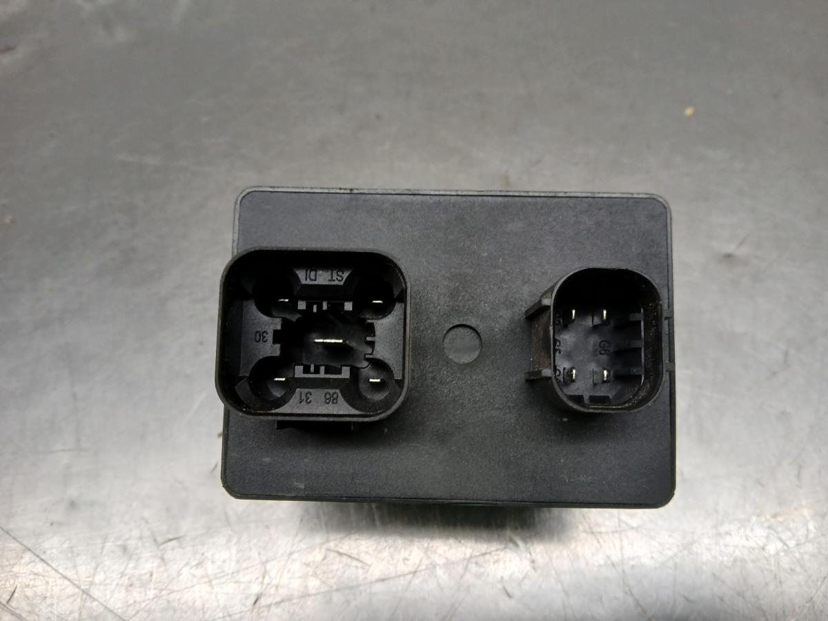 Glow plug Relay FIAT Tipo Wagon (358_) Imagem-1