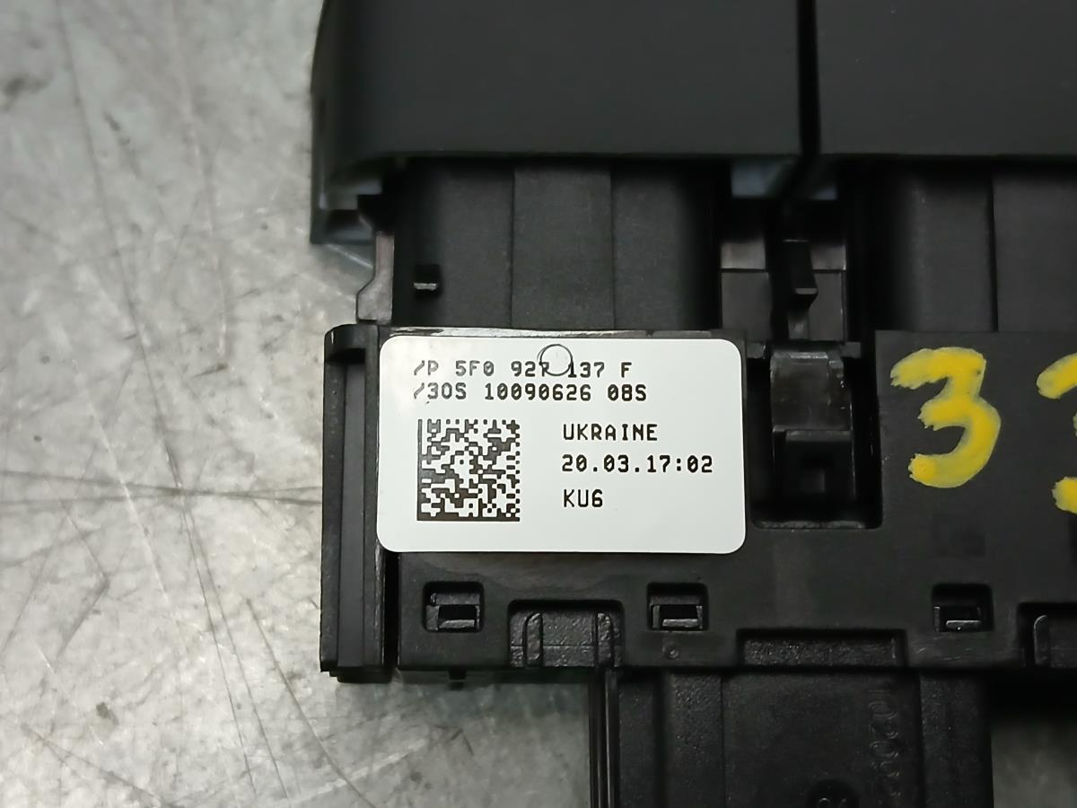 Comando / botão / interruptor multifunções SEAT Leon (5F1) Imagem-4