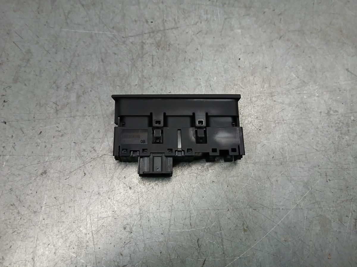 Comando / botão / interruptor multifunções SEAT Leon (5F1) Imagem-2