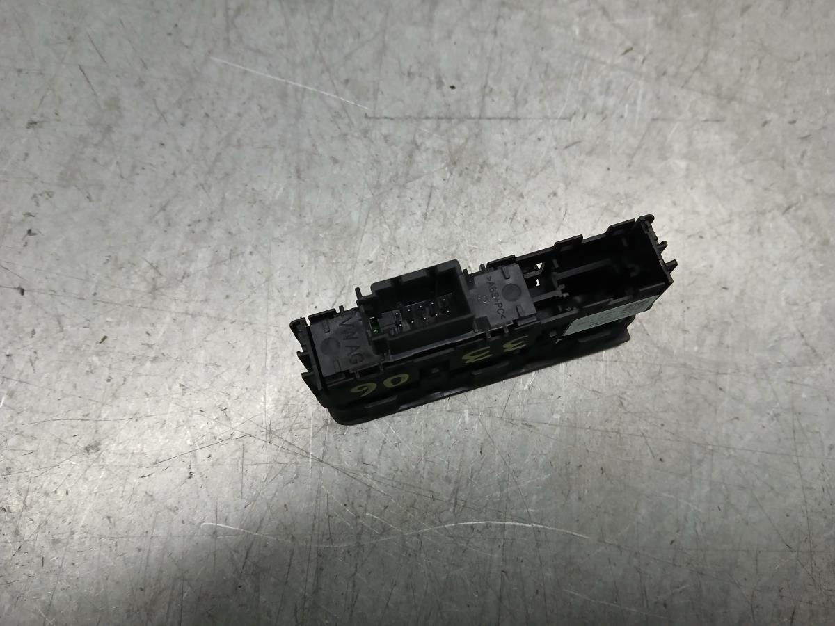 Comando / botão / interruptor multifunções SEAT Leon (5F1) Imagem-3