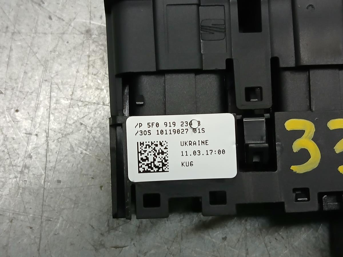 Comando / botão / interruptor multifunções SEAT Leon (5F1) Imagem-4