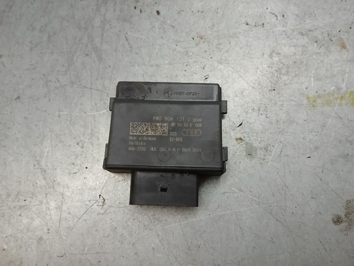 Fuel control unit / Fuel ECU AUDI A4 (8W2, 8WC, B9)