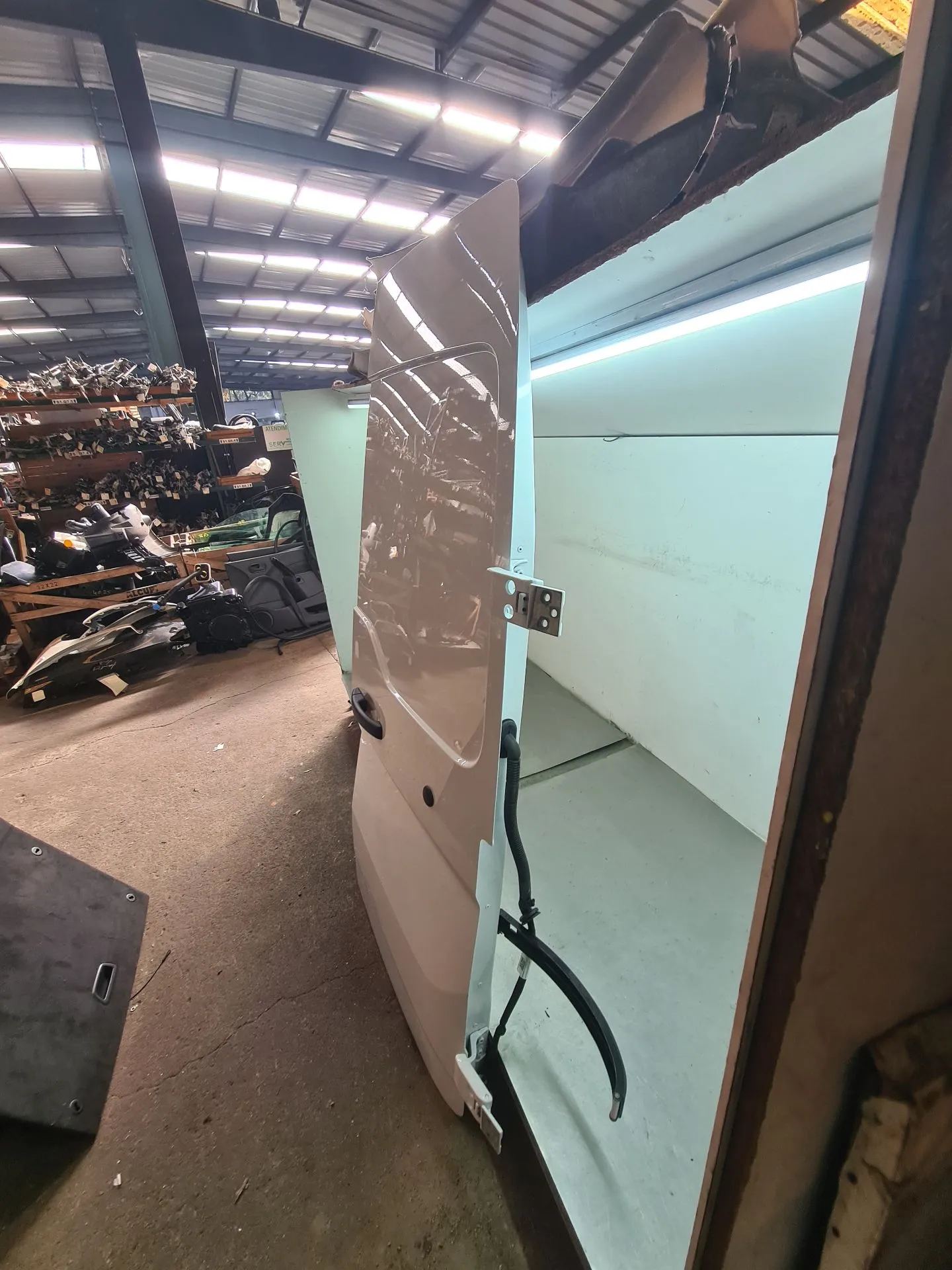 Porta da mala direita RENAULT Master IV (F8__) Imagem-5