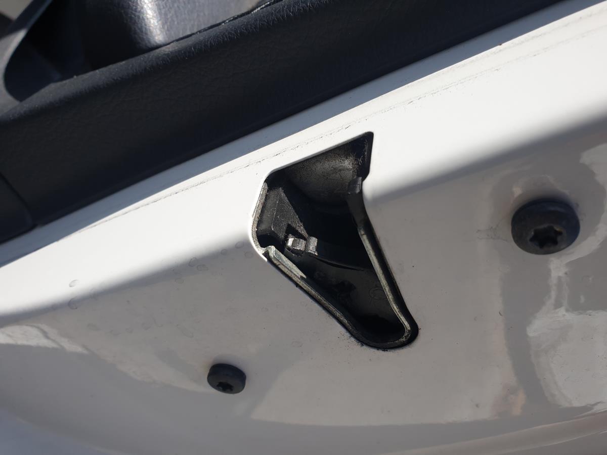 Fechadura / fecho porta trás direito BMW 1 (F20)