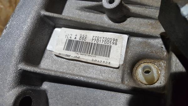 Caixa de velocidades manual RENAULT Megane III (BZ0_) Imagem-6