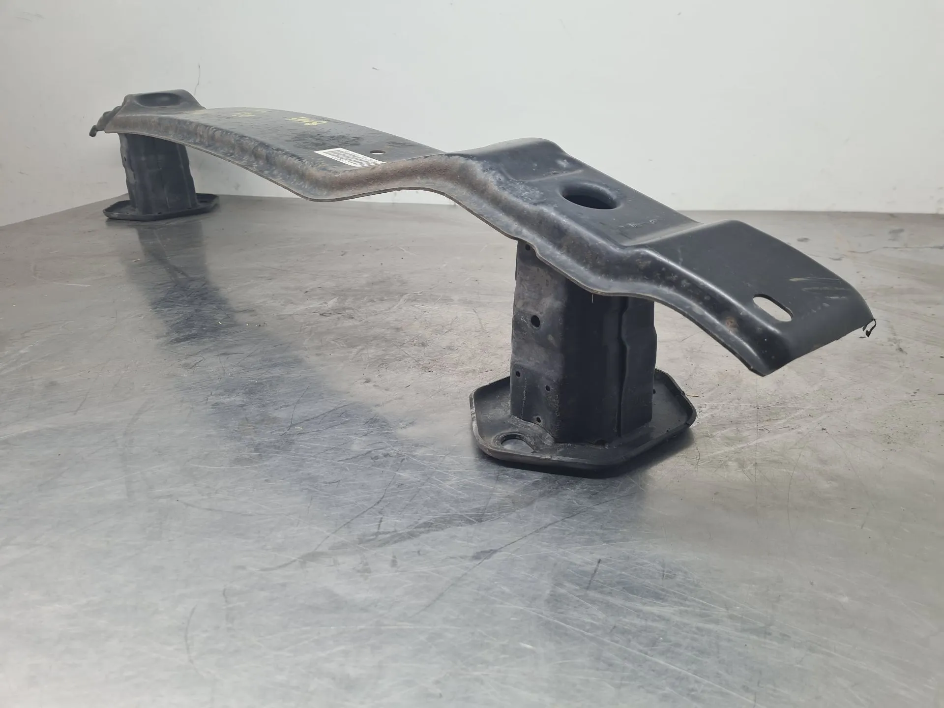 Rear bumper reinforcement BMW 1 (F20) Imagem-3