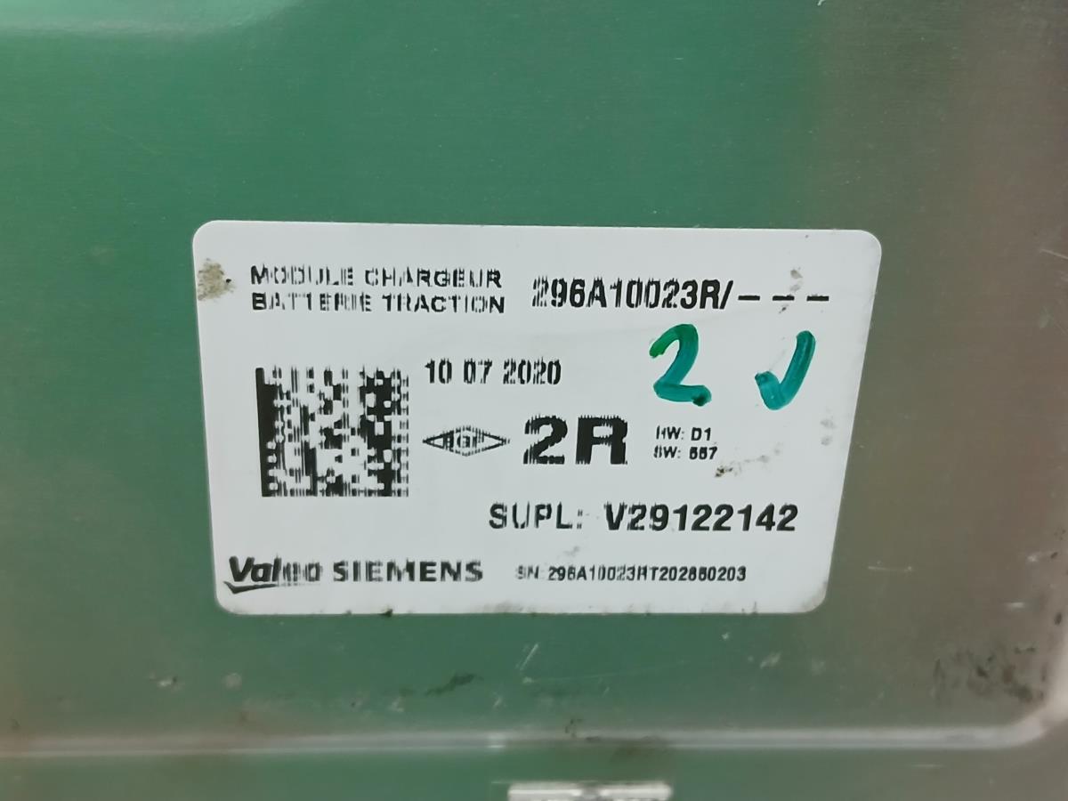 Convertidor / inversor RENAULT Megane IV Grandtour (K9A/M_) Imagem-5