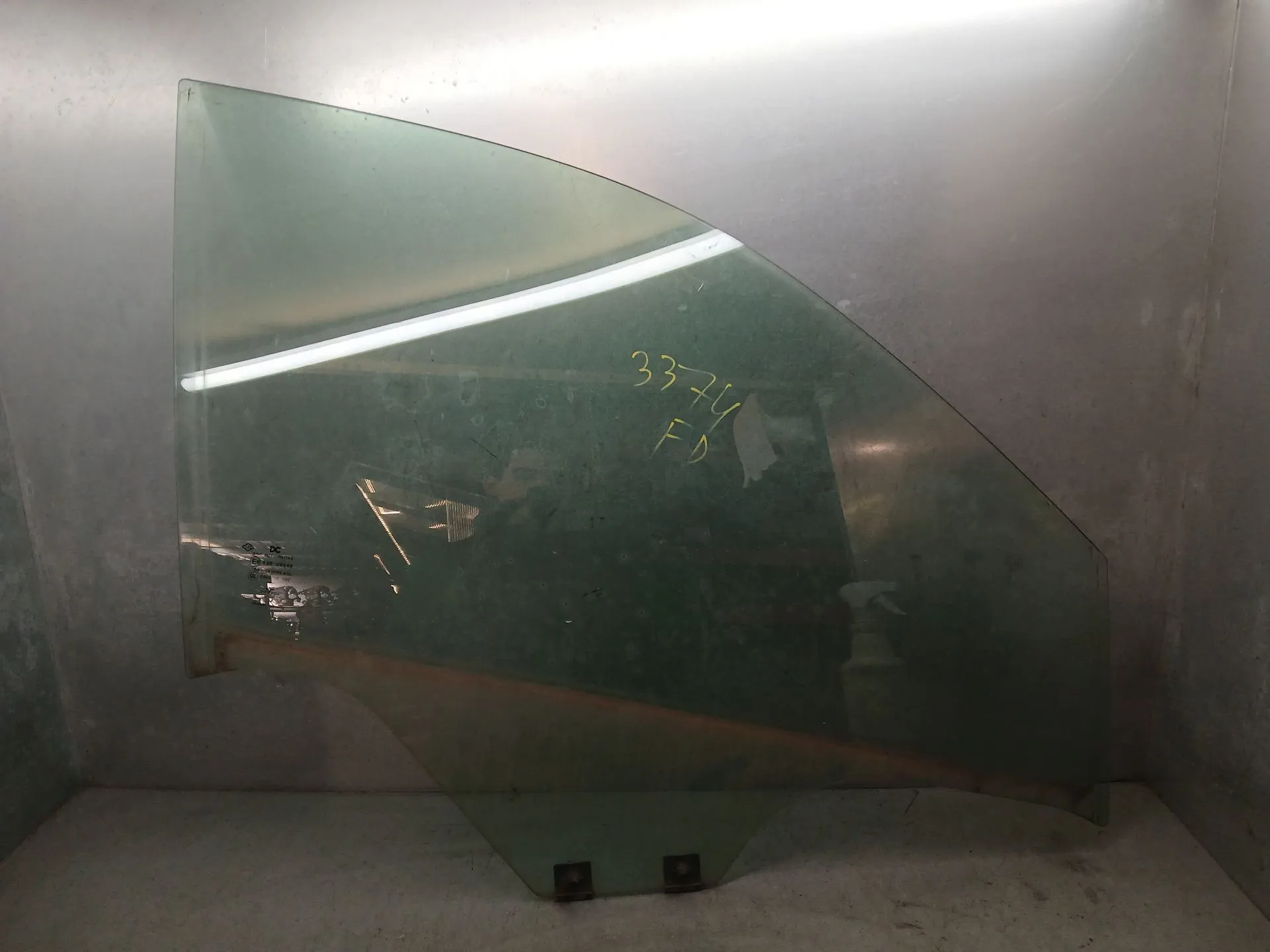 Right front door glass RENAULT Twingo III (BCM_)