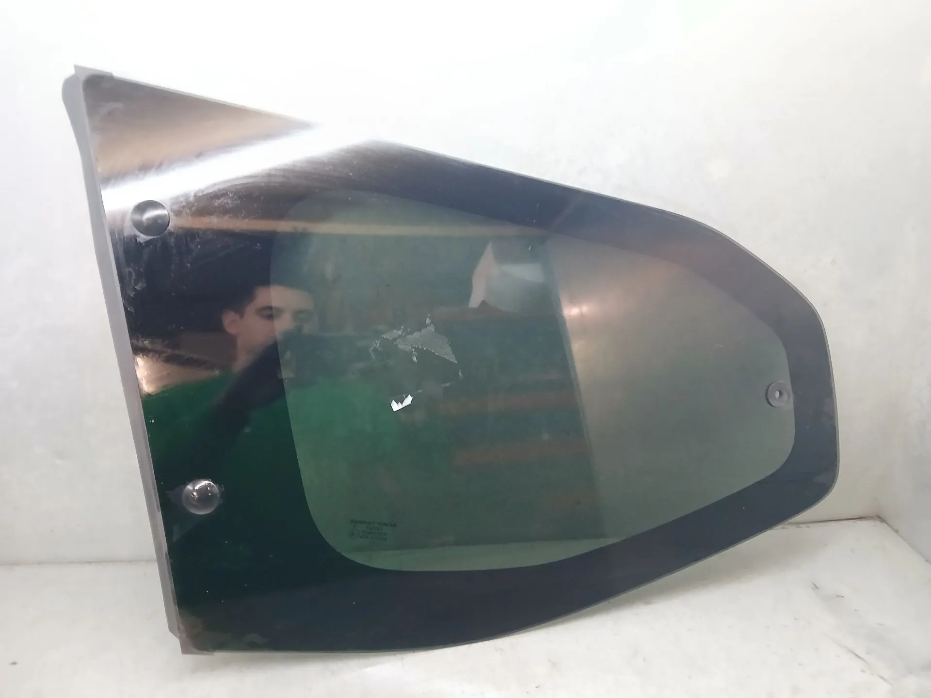 Vidro do painel trás esquerdo DACIA Jogger