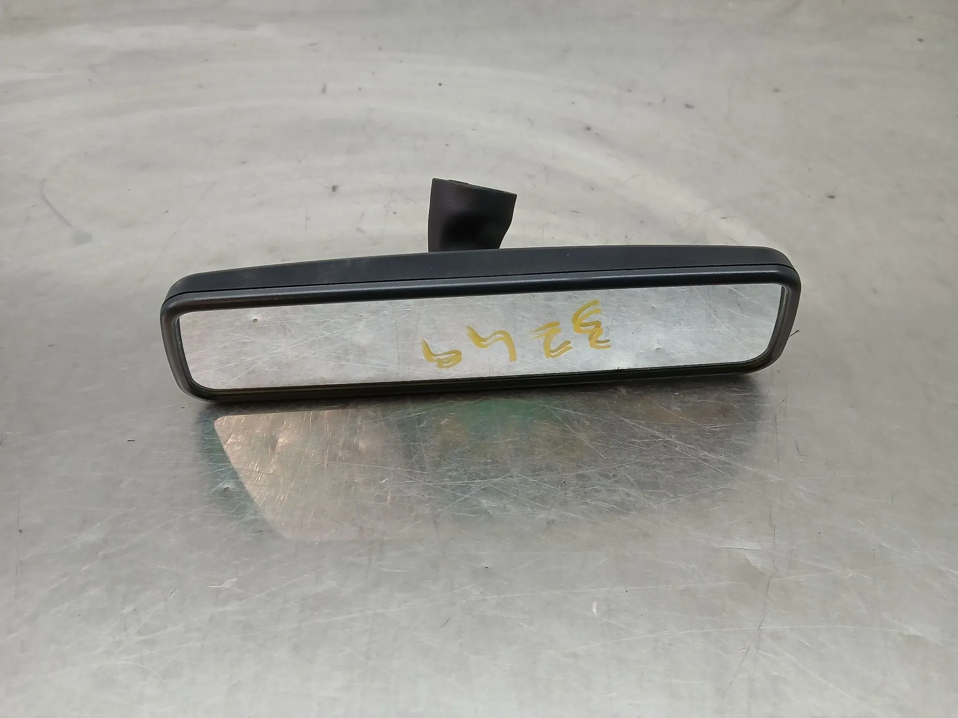 Specchietto retrovisore interno VOLKSWAGEN Polo (AW1)