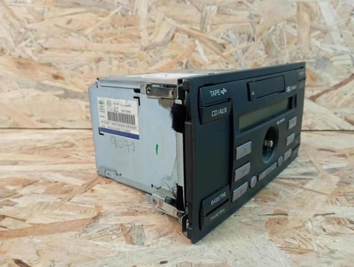 Autoradio FORD Focus II (DA_) Imagem-1