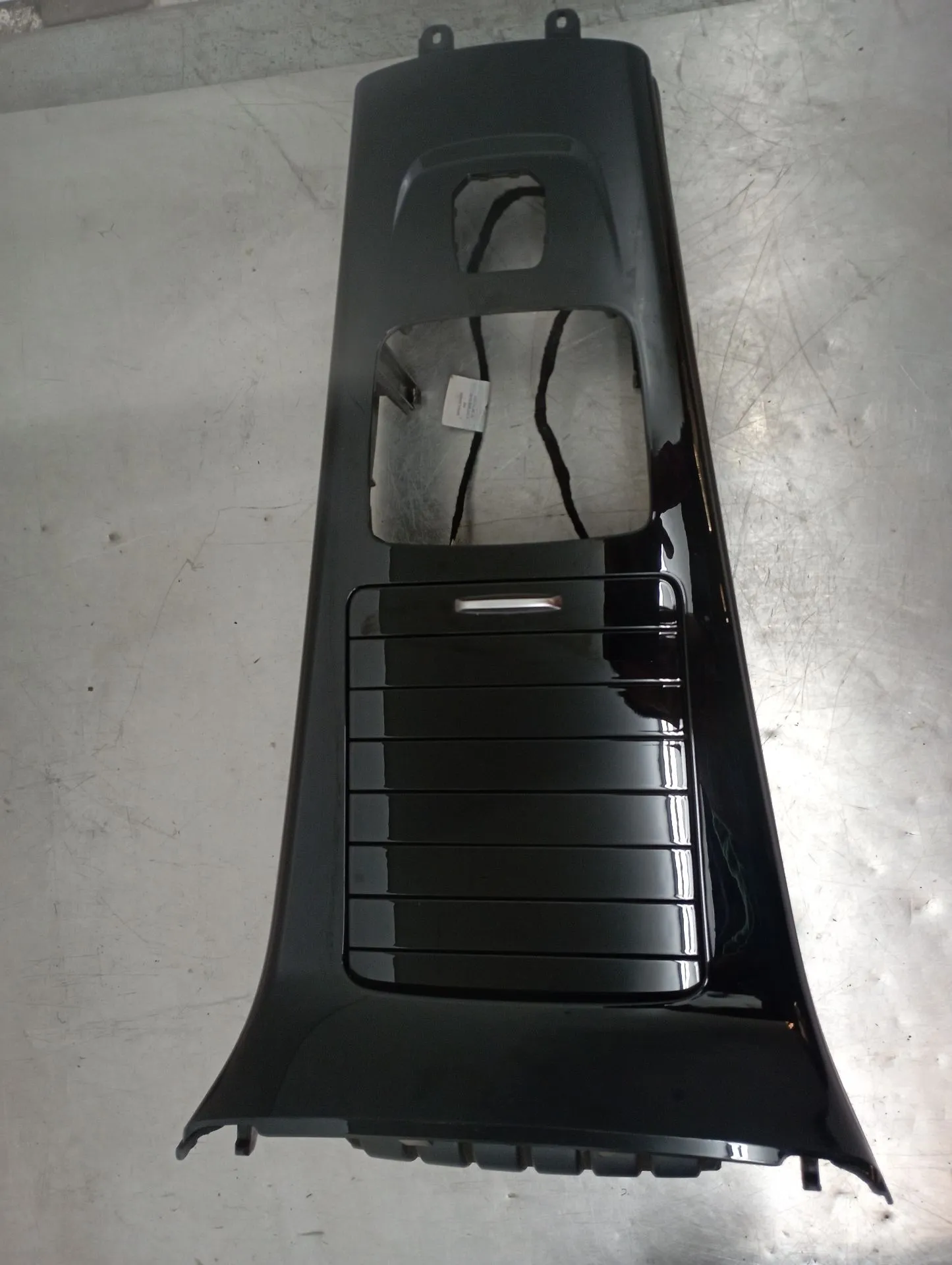 Console central MERCEDES-BENZ Classe A (W177)