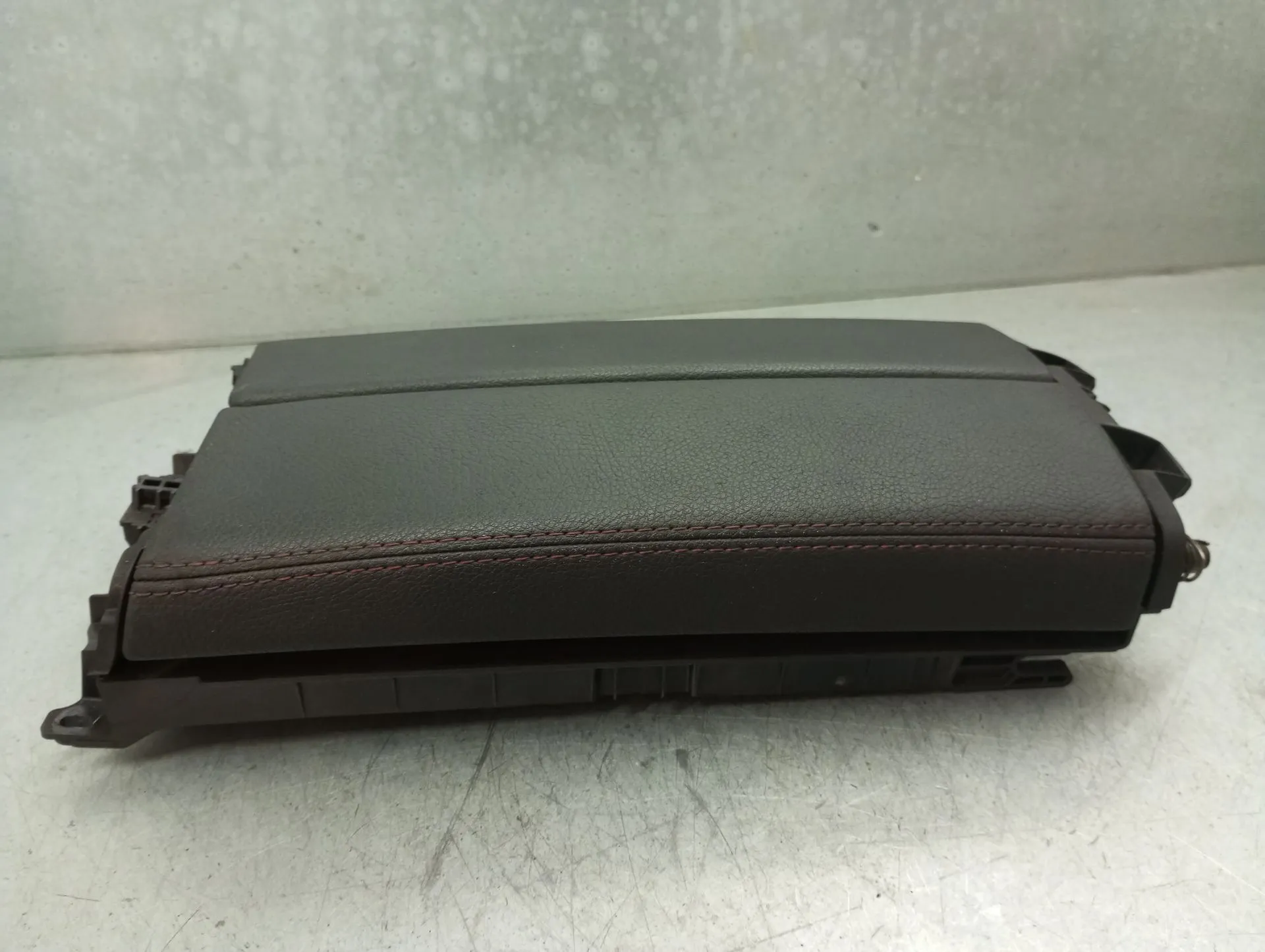 Accoudoir MERCEDES-BENZ Classe A (W177)