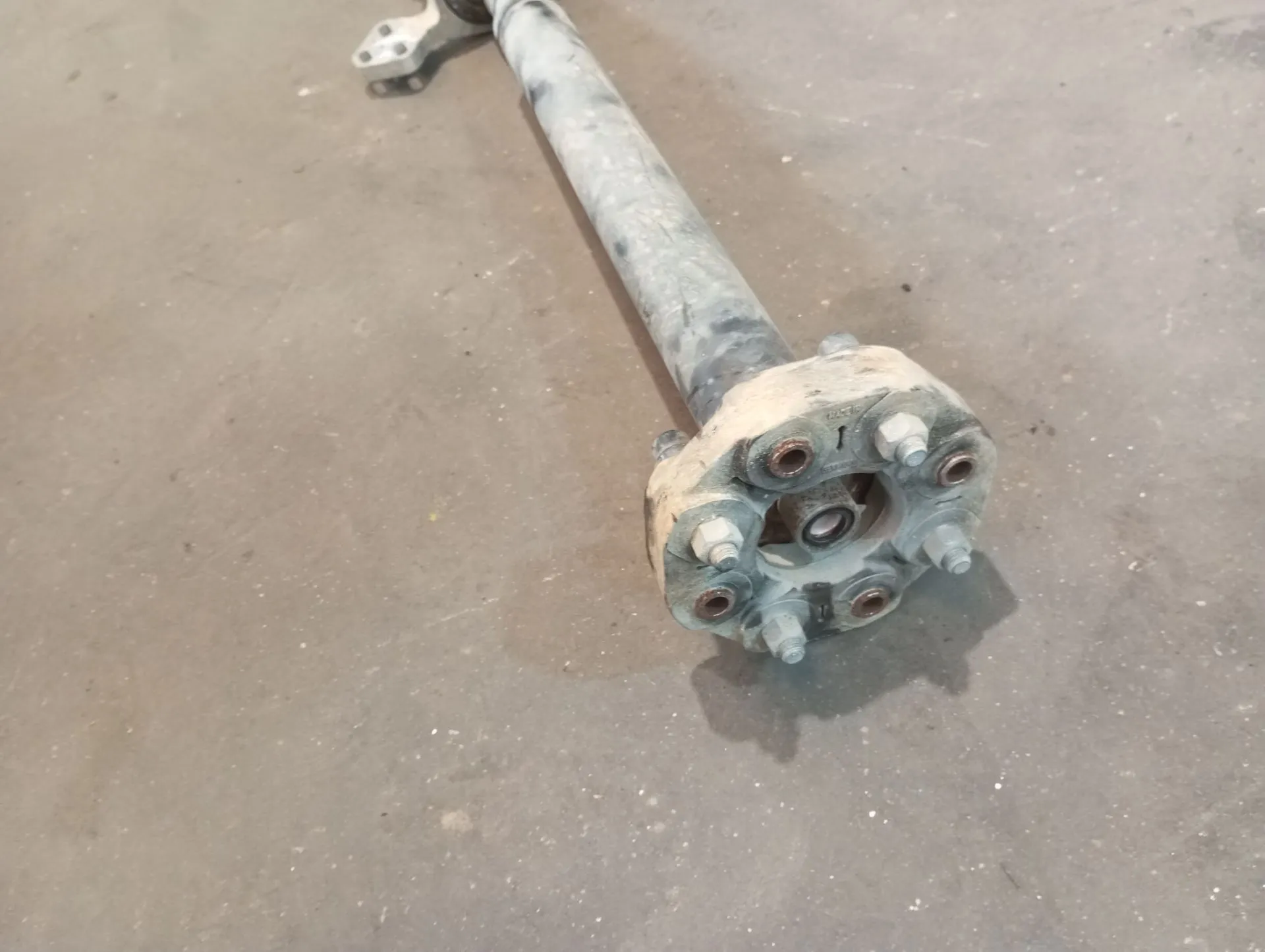 Central driveshaft MERCEDES-BENZ Vito (W447) Imagem-2