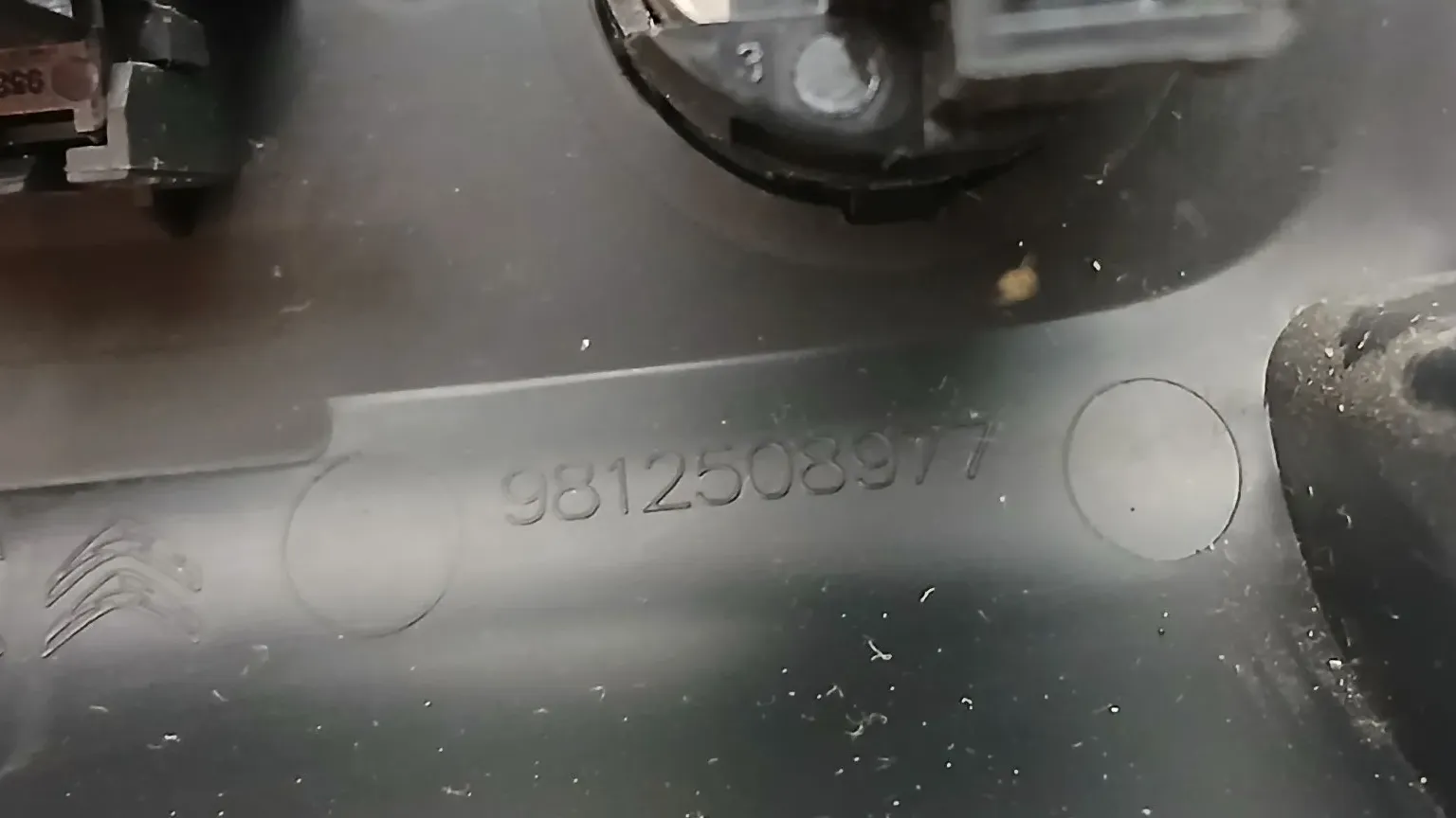 Módulo USB / AUX / IPOD CITROËN C3 III (SX) Imagem-2