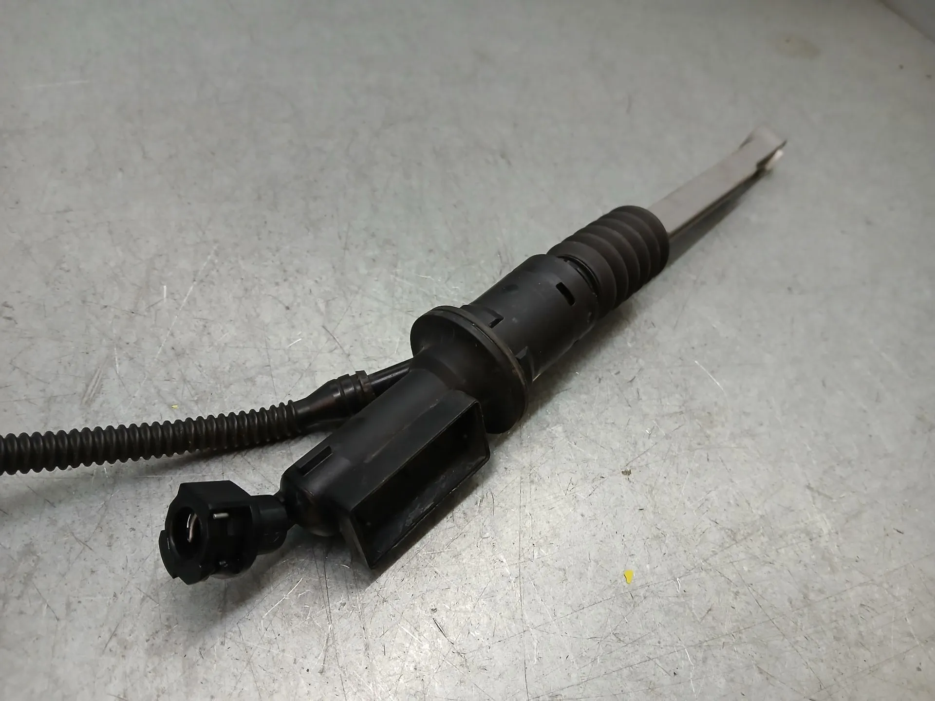 Pompa della frizione PEUGEOT 2008 I (CU_) Imagem-2