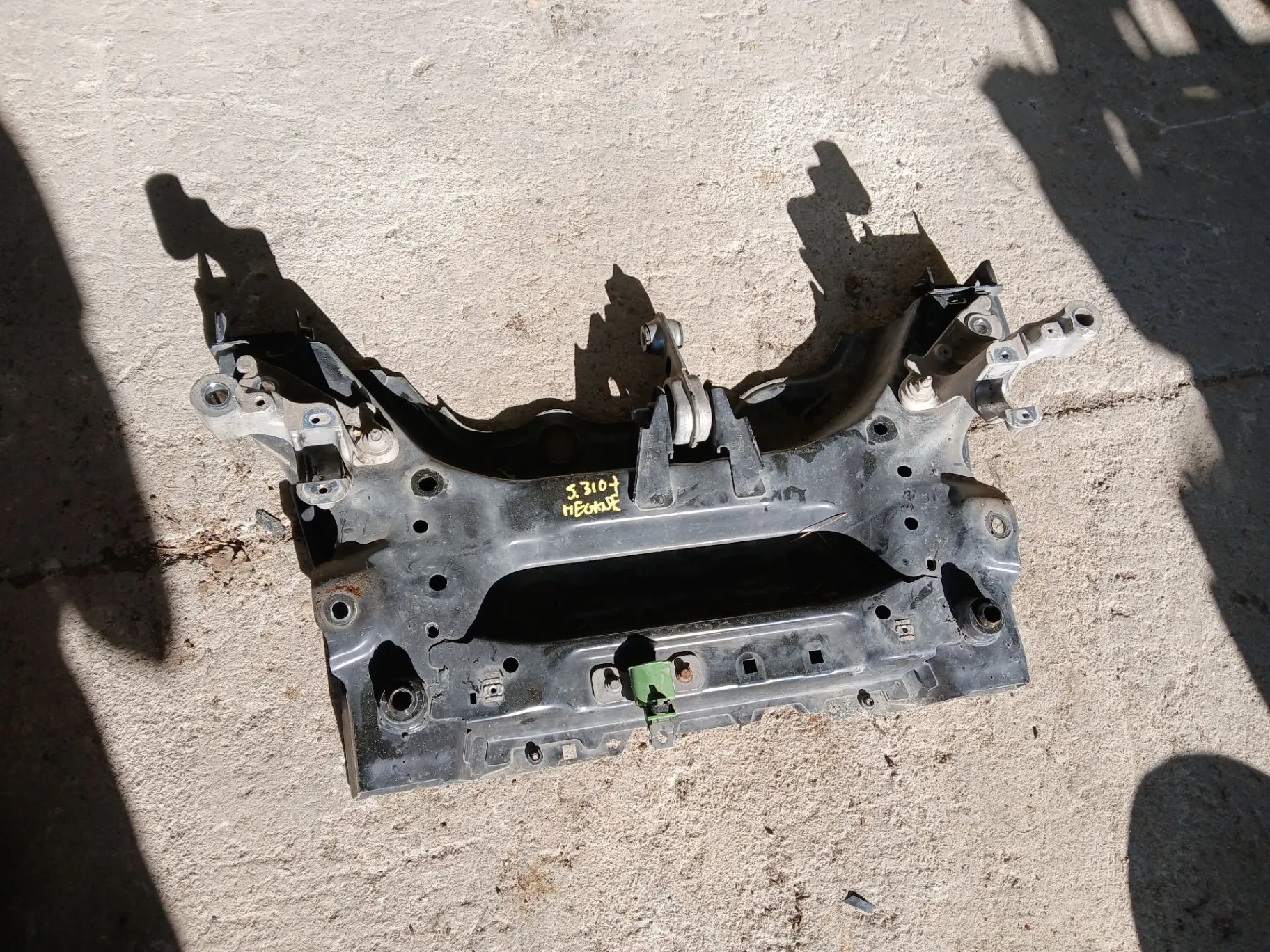 Front subframe RENAULT Megane IV Grandtour (K9A/M_)