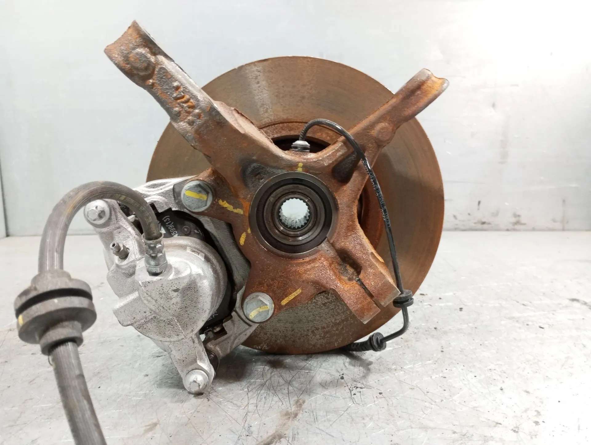 Fusello anteriore destro DACIA Sandero III Imagem-1