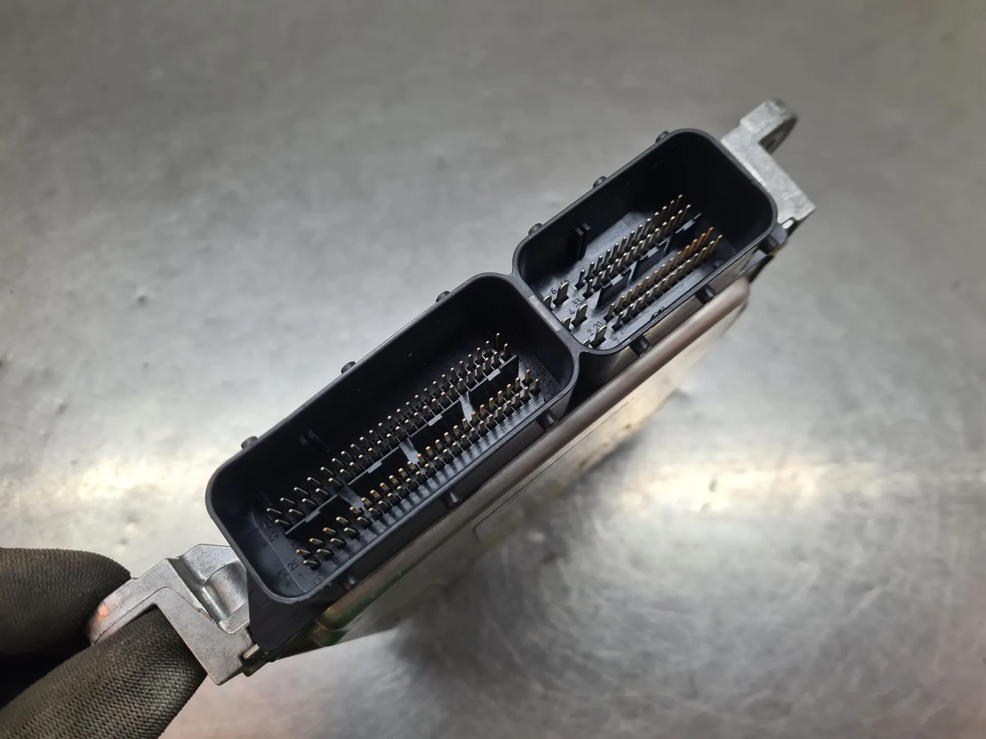 Centralina motor / ECU MERCEDES-BENZ Classe E (W212) Imagem-1