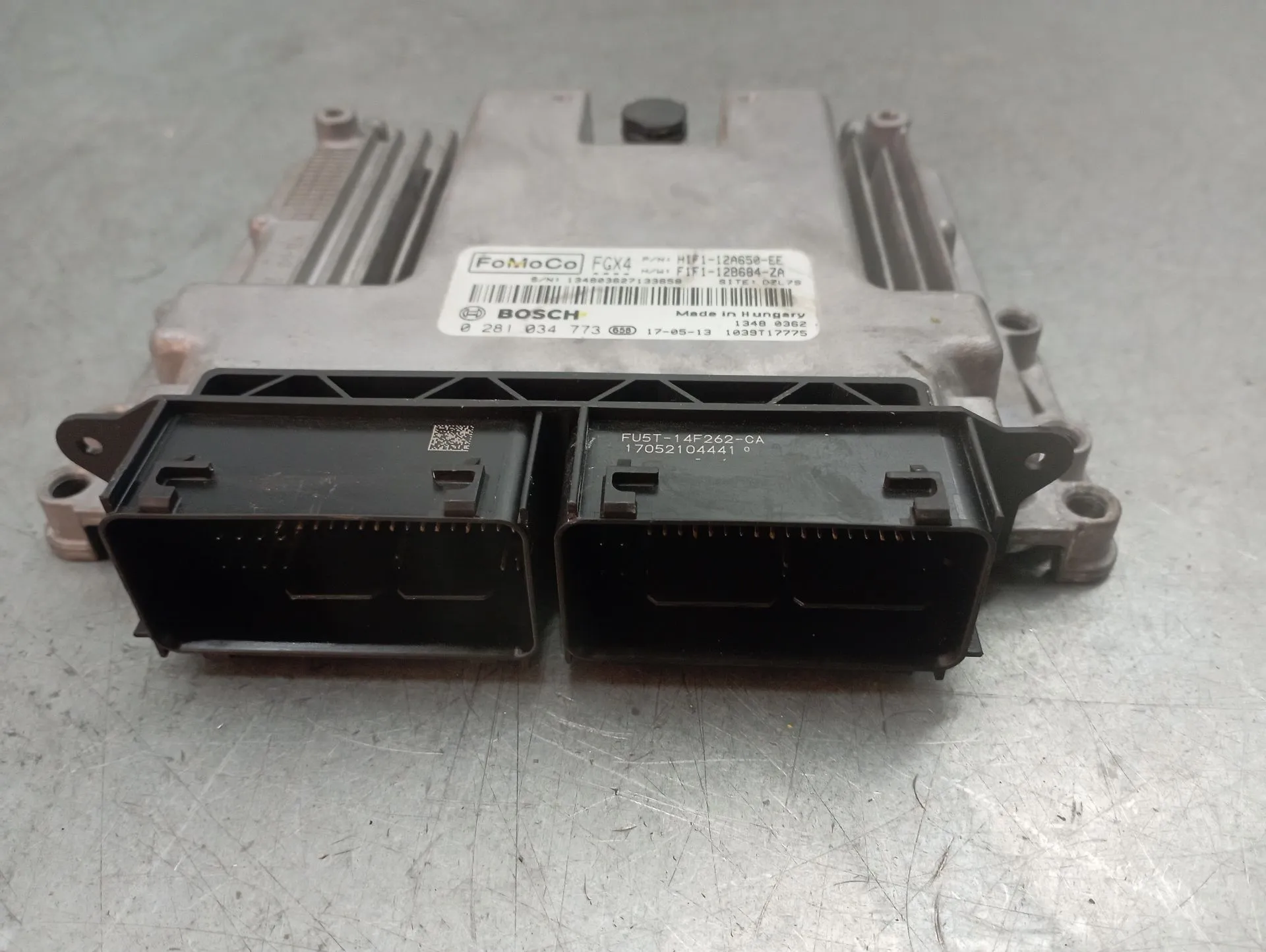 Centralina motor / ECU FORD Focus III Imagem-1