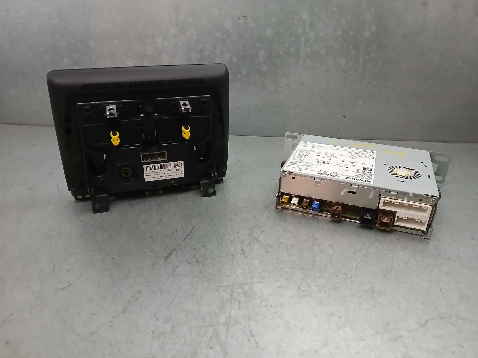 Kit Auto-rádio RENAULT Zoe (BFM_) Imagem-2