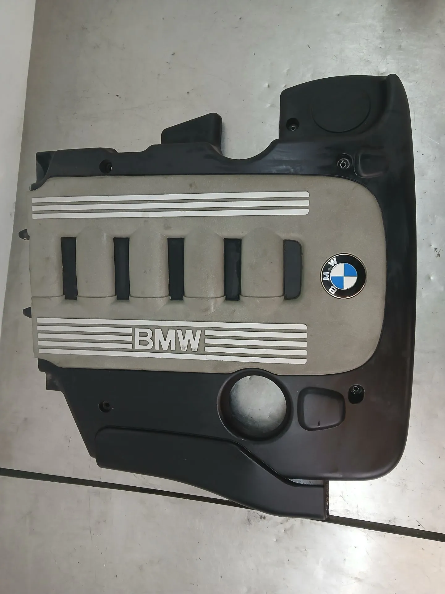 Cache-moteur BMW X5 (E70)