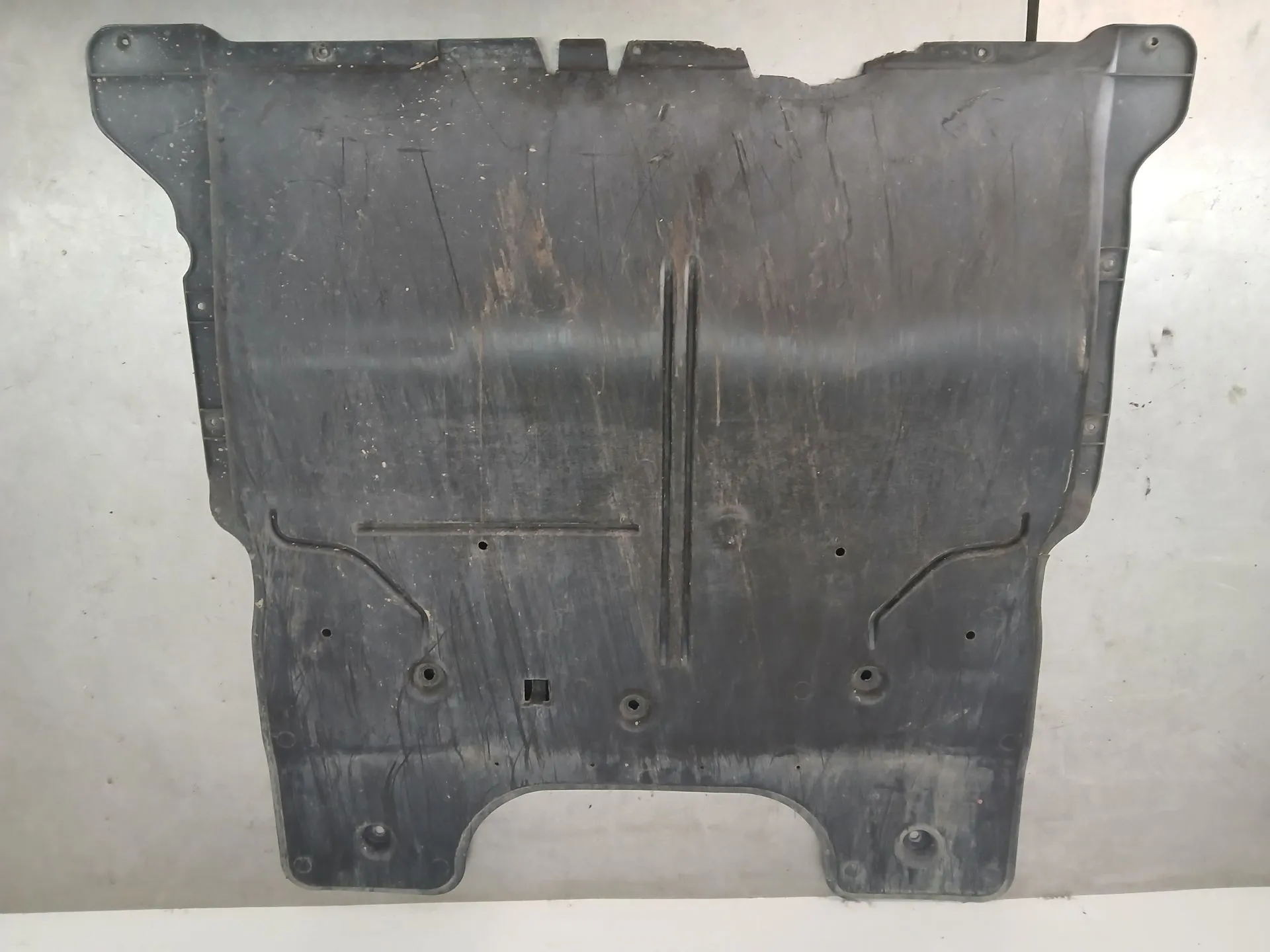 Engine underbody shielding VOLKSWAGEN Polo (AW1)