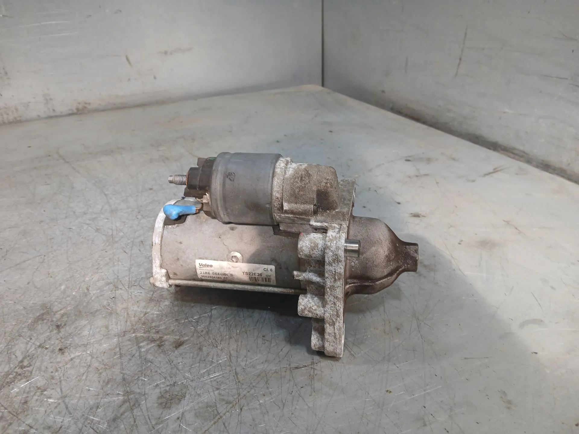 Motor de arranque PEUGEOT 208 Imagem-1