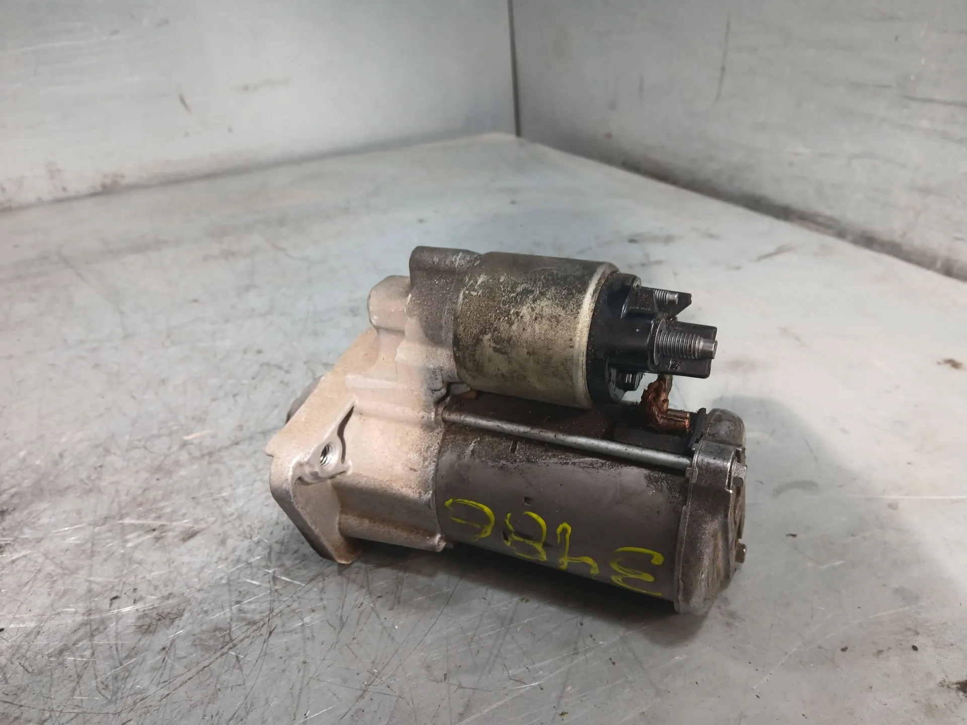 Motor de arranque RENAULT Megane IV (B9A/M_) Imagem-1