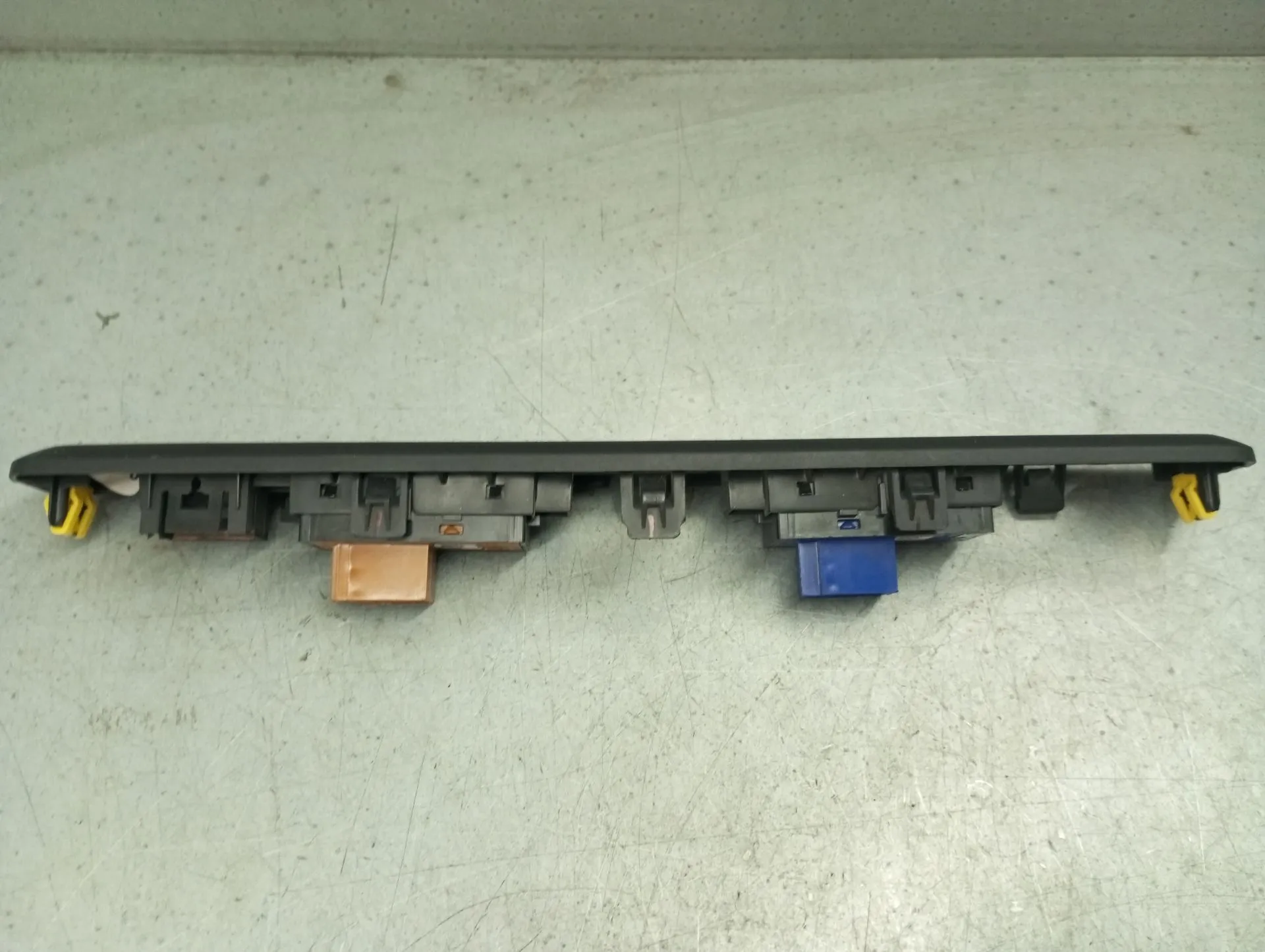 Friso tablero CITROËN Jumpy III Imagem-1