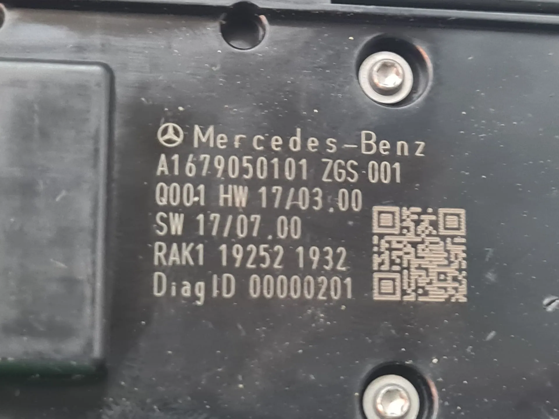 Left Front window control MERCEDES-BENZ Classe A (W177) Imagem-6