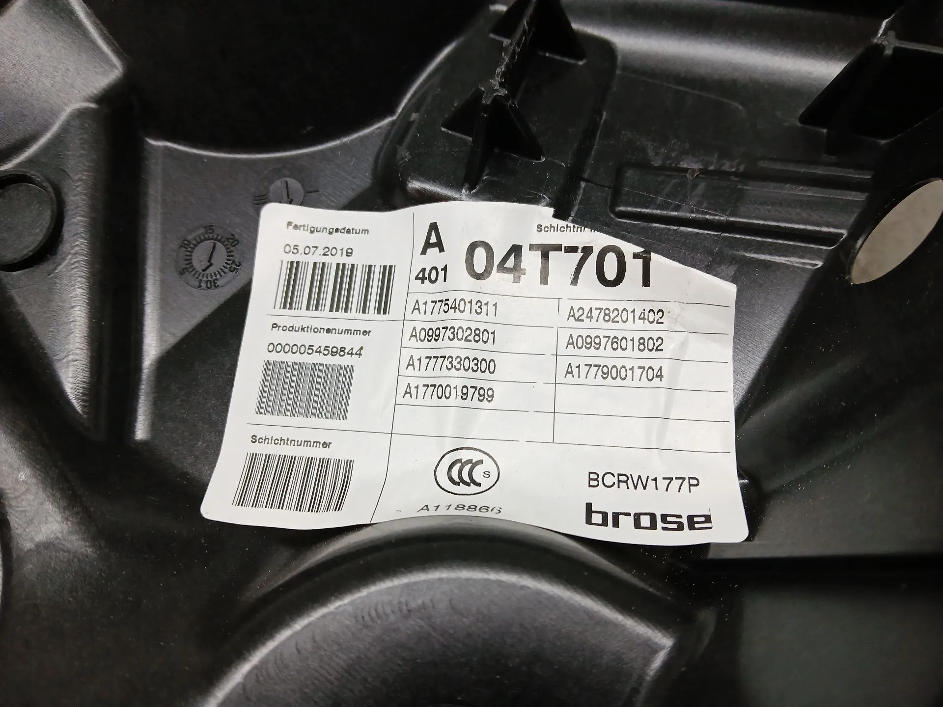 Elevador vidros trás direito MERCEDES-BENZ Classe A (W177) Imagem-3