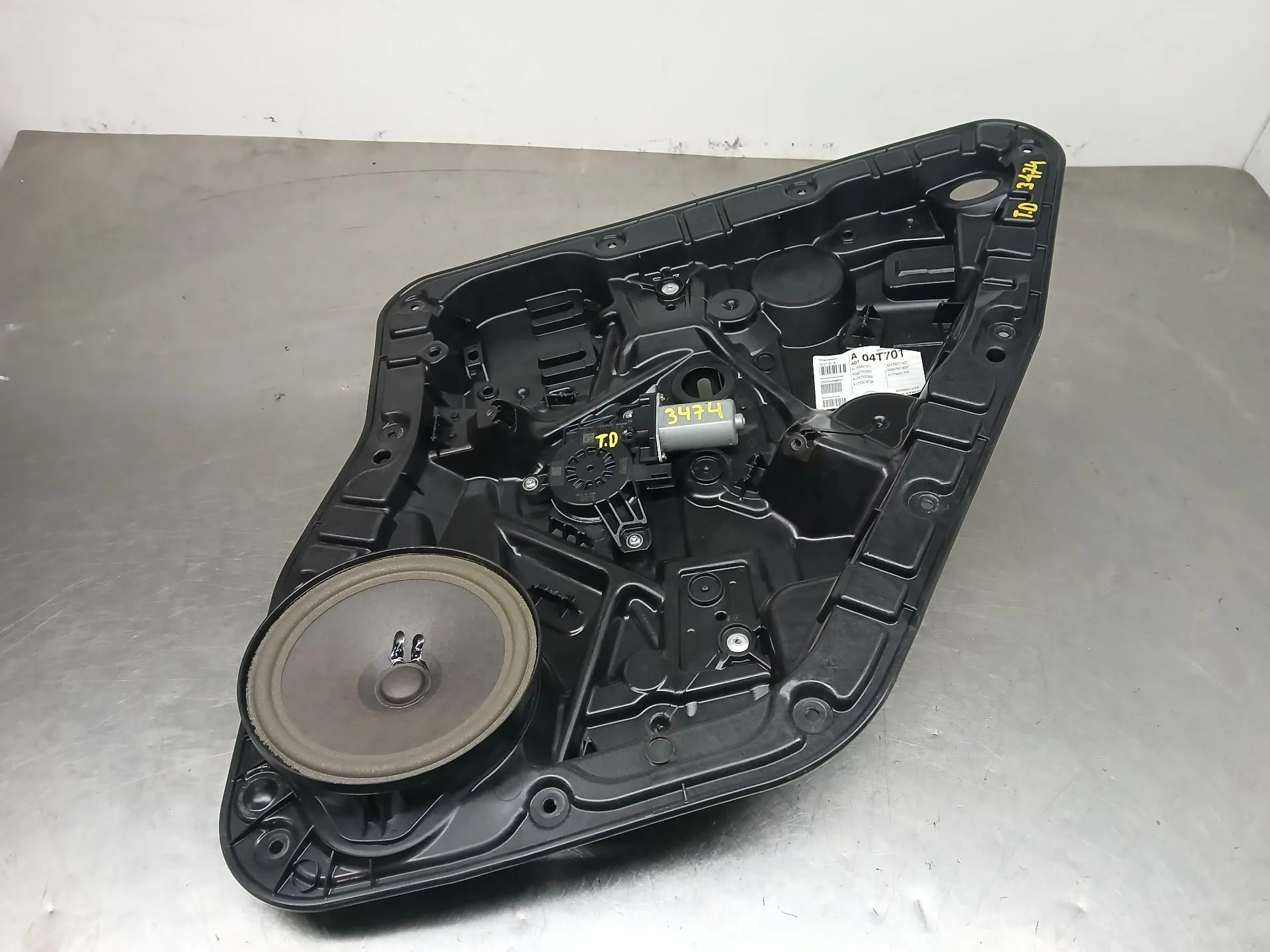 Lève-vitre arrière Droite MERCEDES-BENZ Classe A (W177)