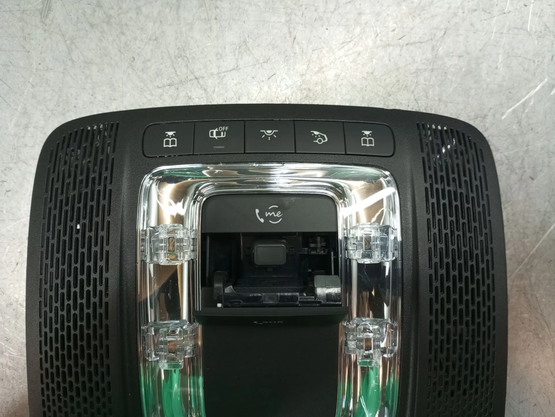 Plafonier frente MERCEDES-BENZ Classe A (W177) Imagem-2