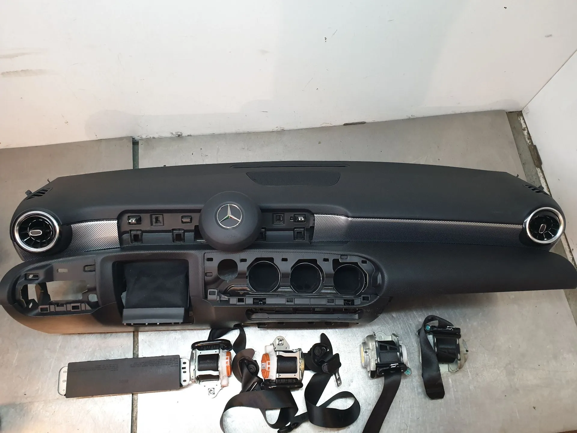 Kit de Airbags MERCEDES-BENZ Classe A (W177) Imagem-0