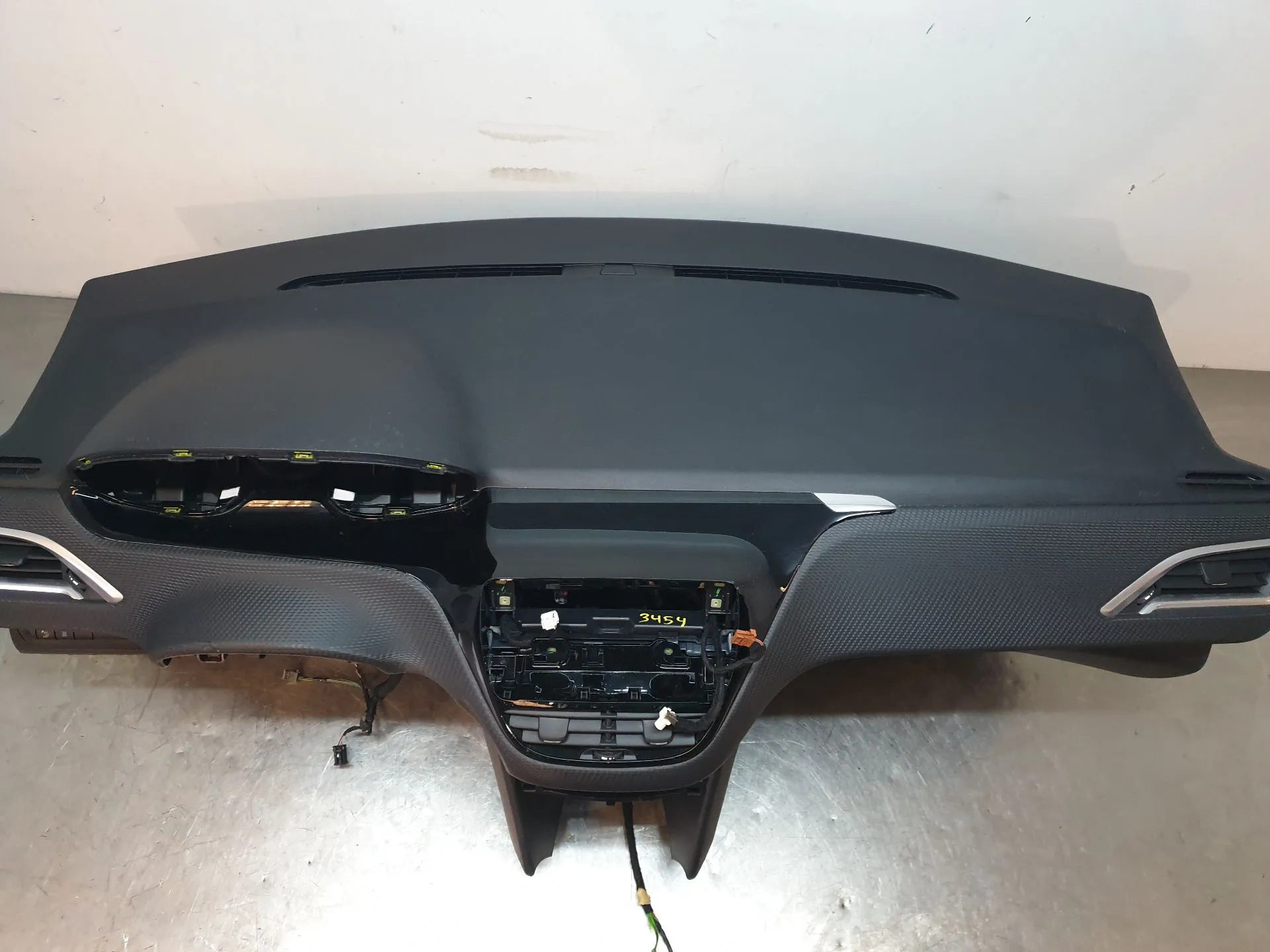 Tablier PEUGEOT 208 Imagem-3