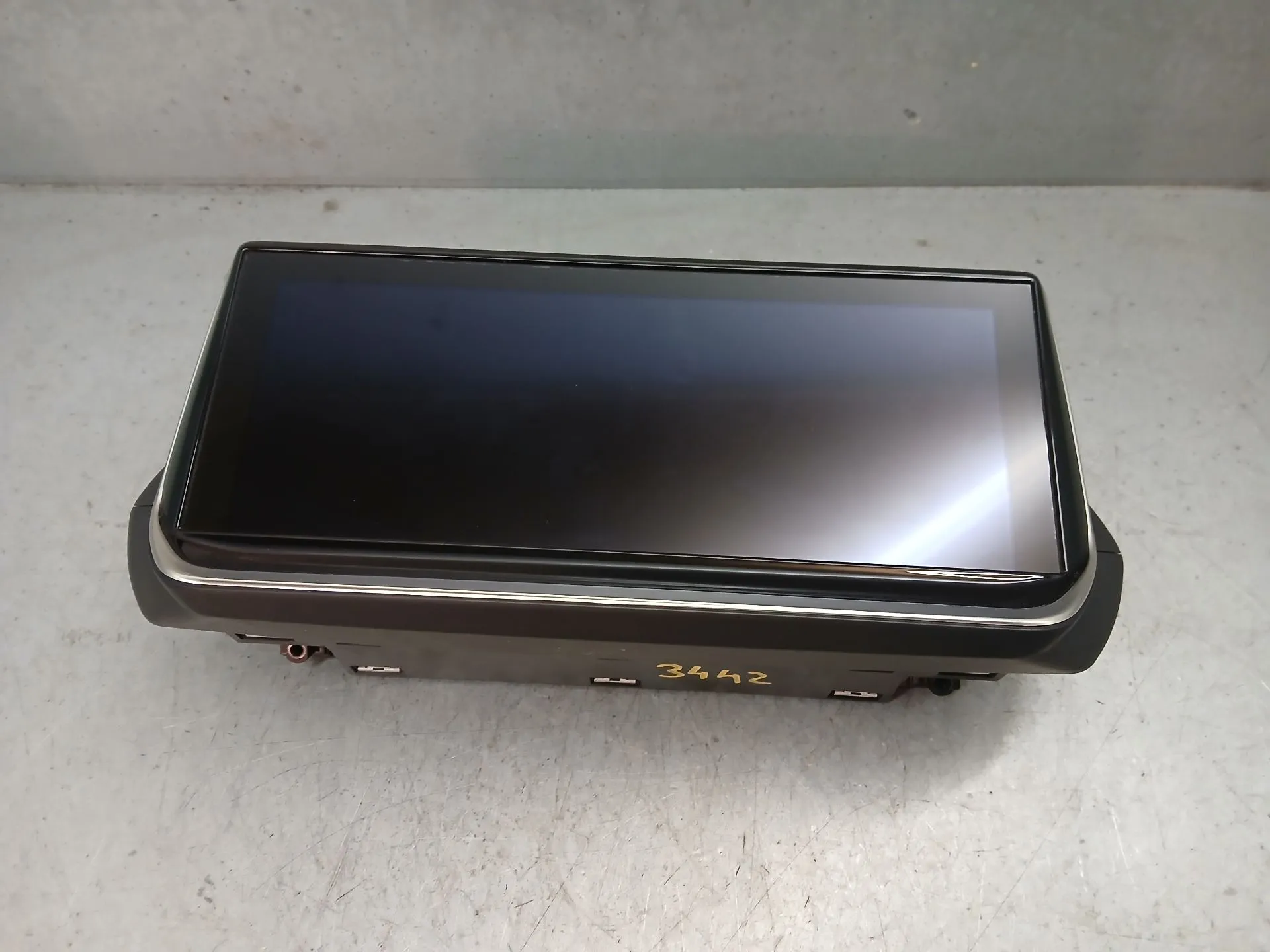 Kit Auto-rádio PEUGEOT 208 II Imagem-2