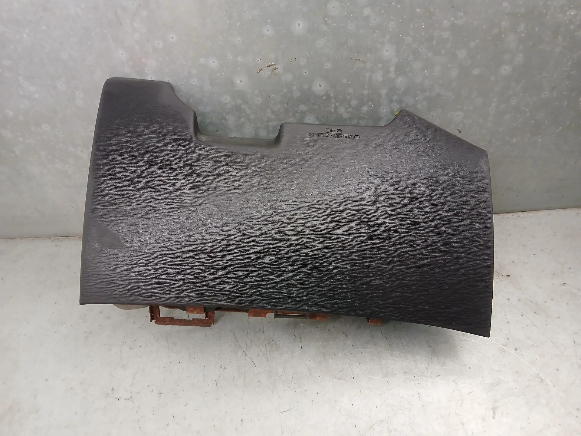 Airbag joelho TOYOTA Avensis Sedan (_T27_)