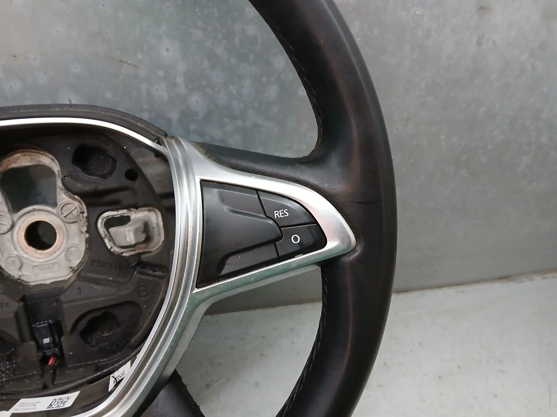 Volante DACIA Sandero II (5S_) Imagem-4