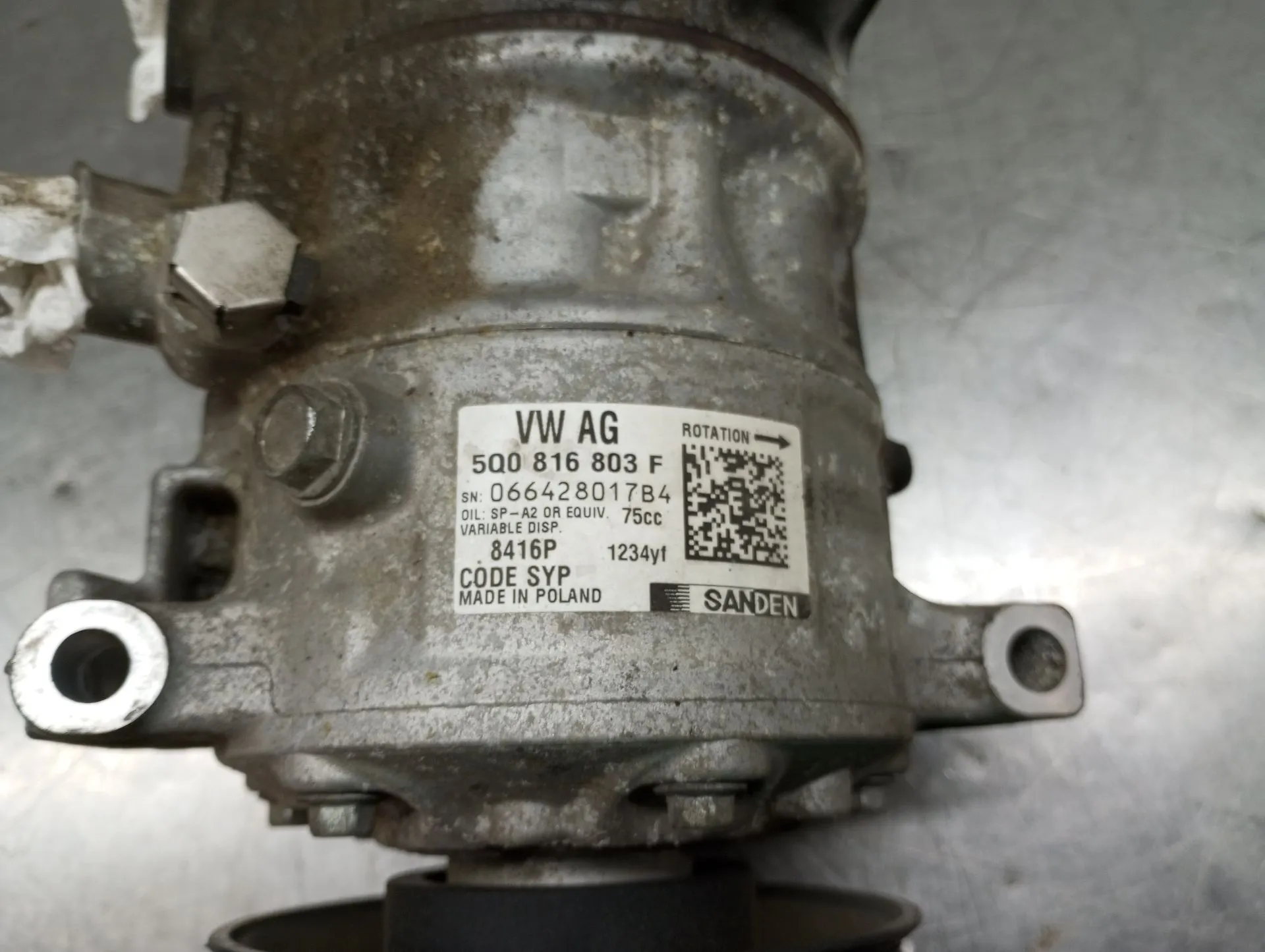 AC compressor SEAT Ibiza IV (6J5, 6P1) Imagem-4
