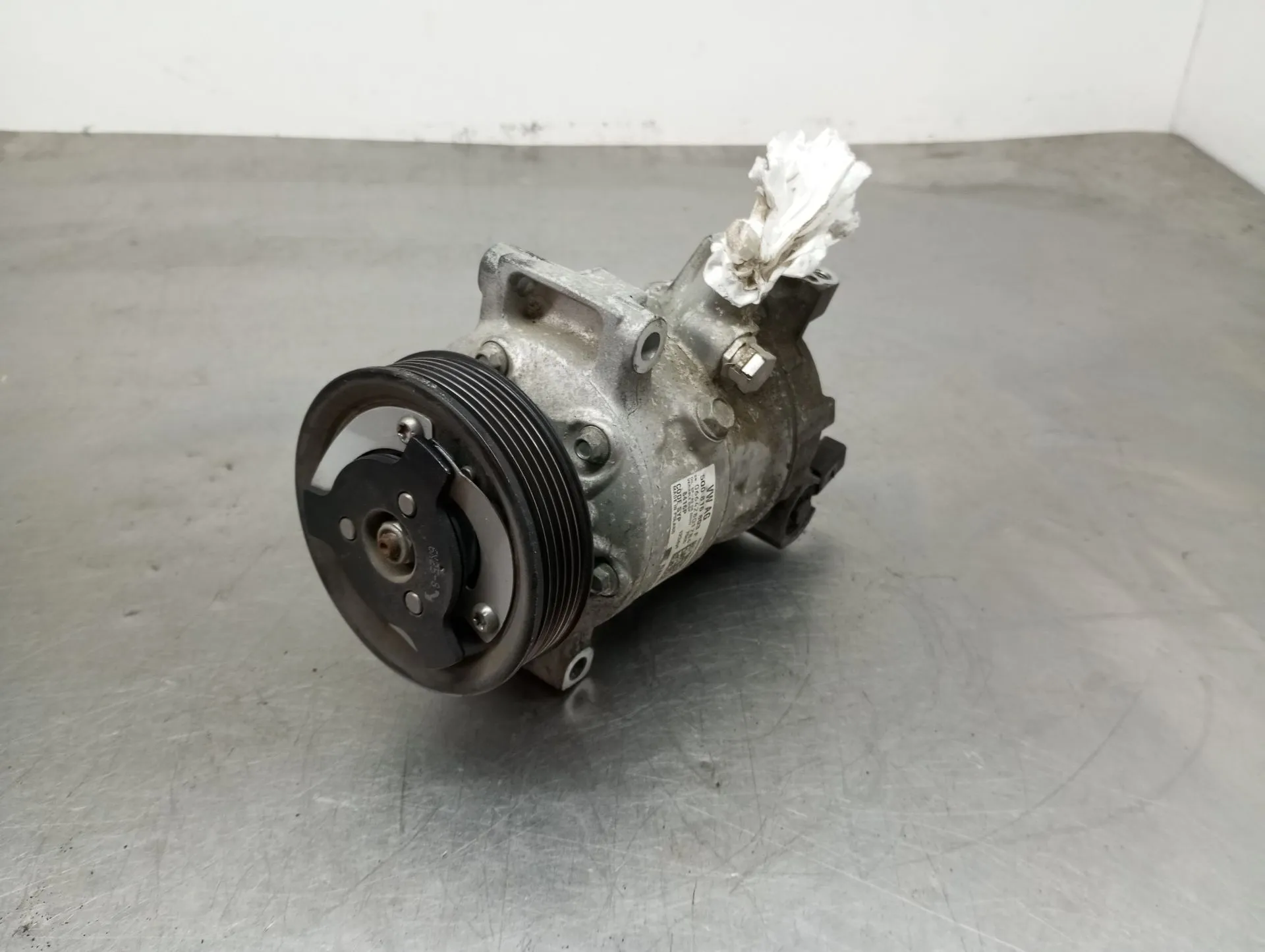 AC compressor SEAT Ibiza IV (6J5, 6P1)