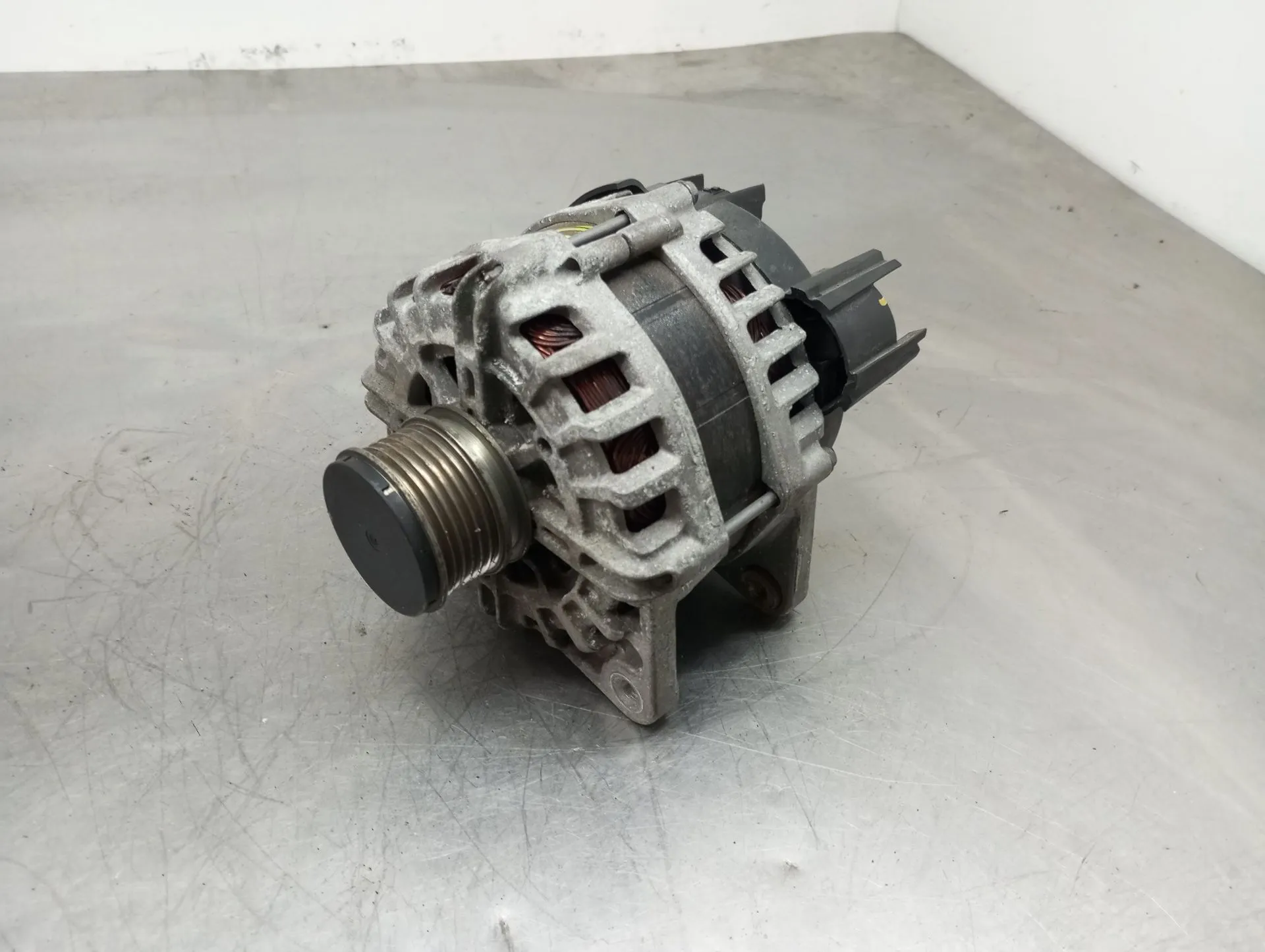 Alternador RENAULT Clio V (BF_)