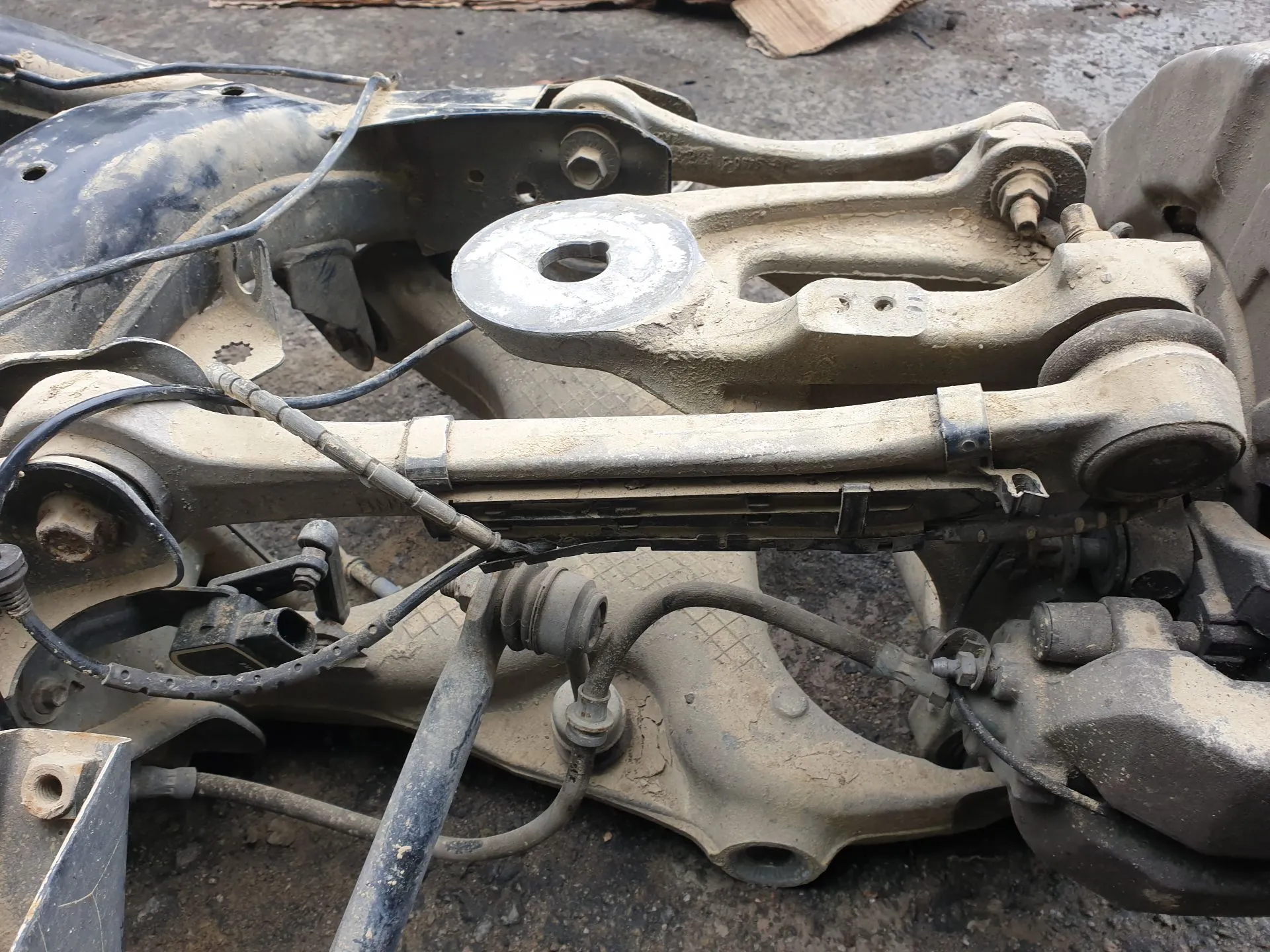 Braccio di sospensione posteriore destro BMW X5 (E70)