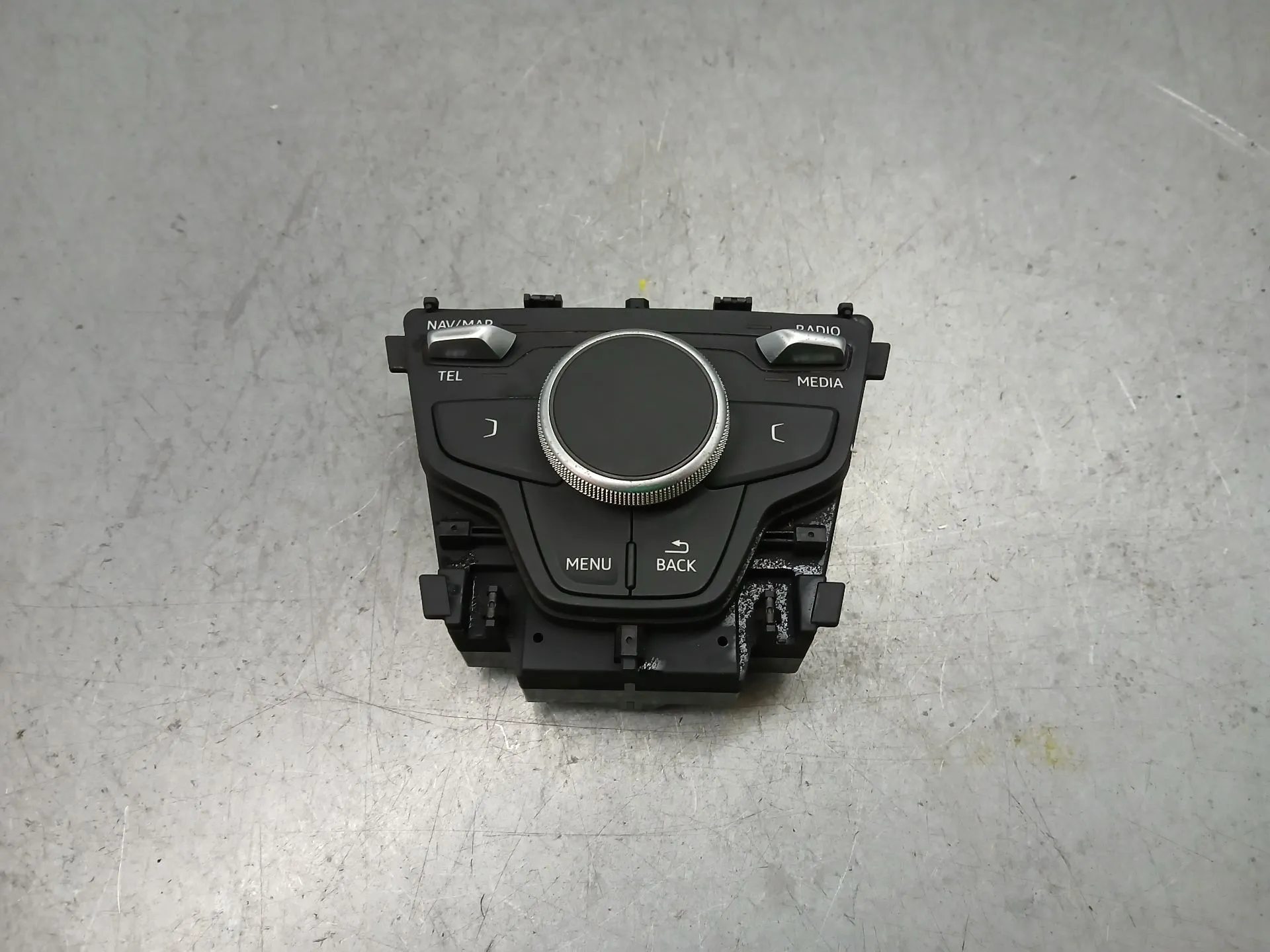 Comando / botão / interruptor multifunções AUDI A4 (8W2, 8WC, B9)