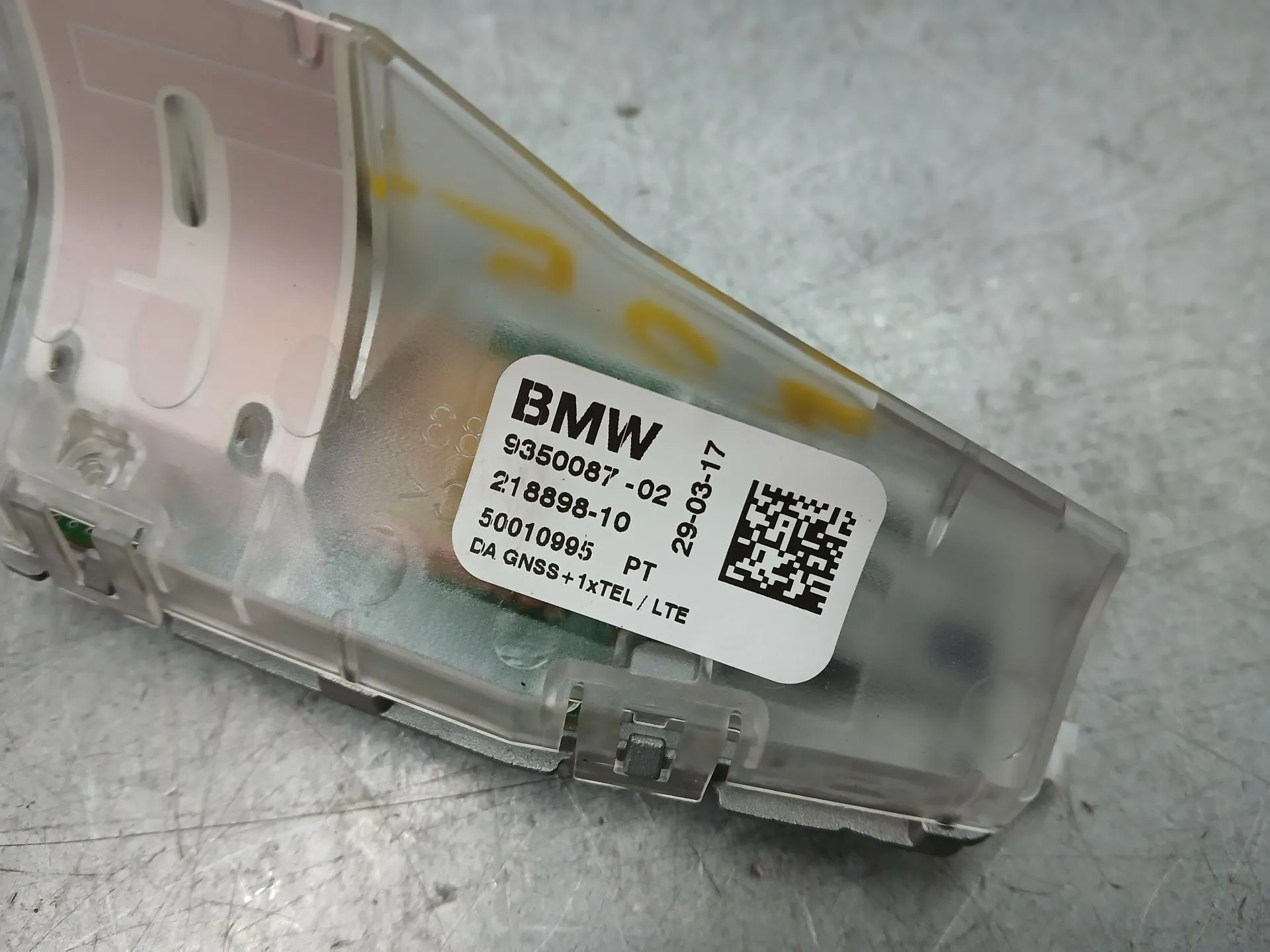 Base de antena BMW 1 (F20) Imagem-3