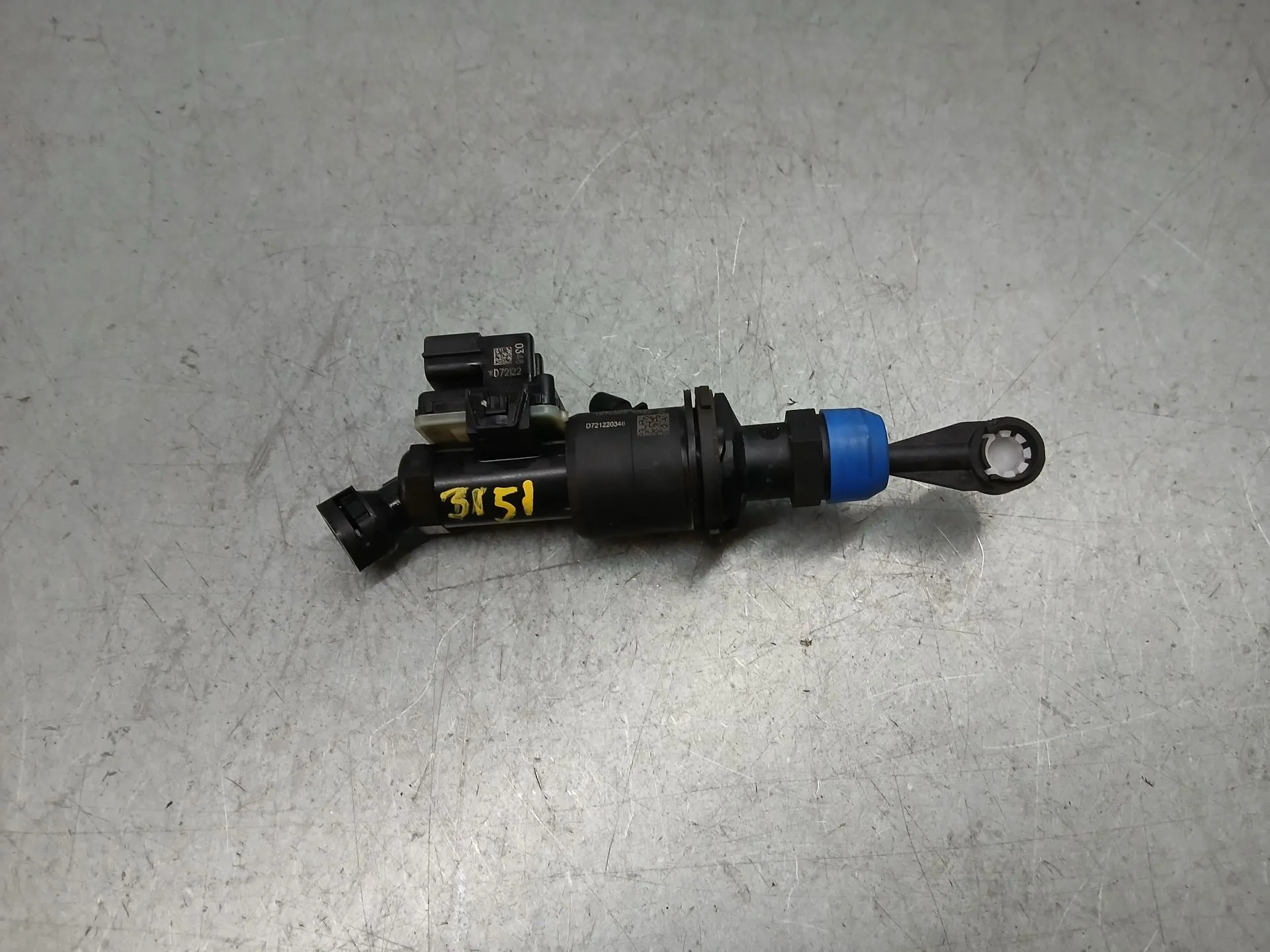 Bomba de embraiagem DACIA Sandero III