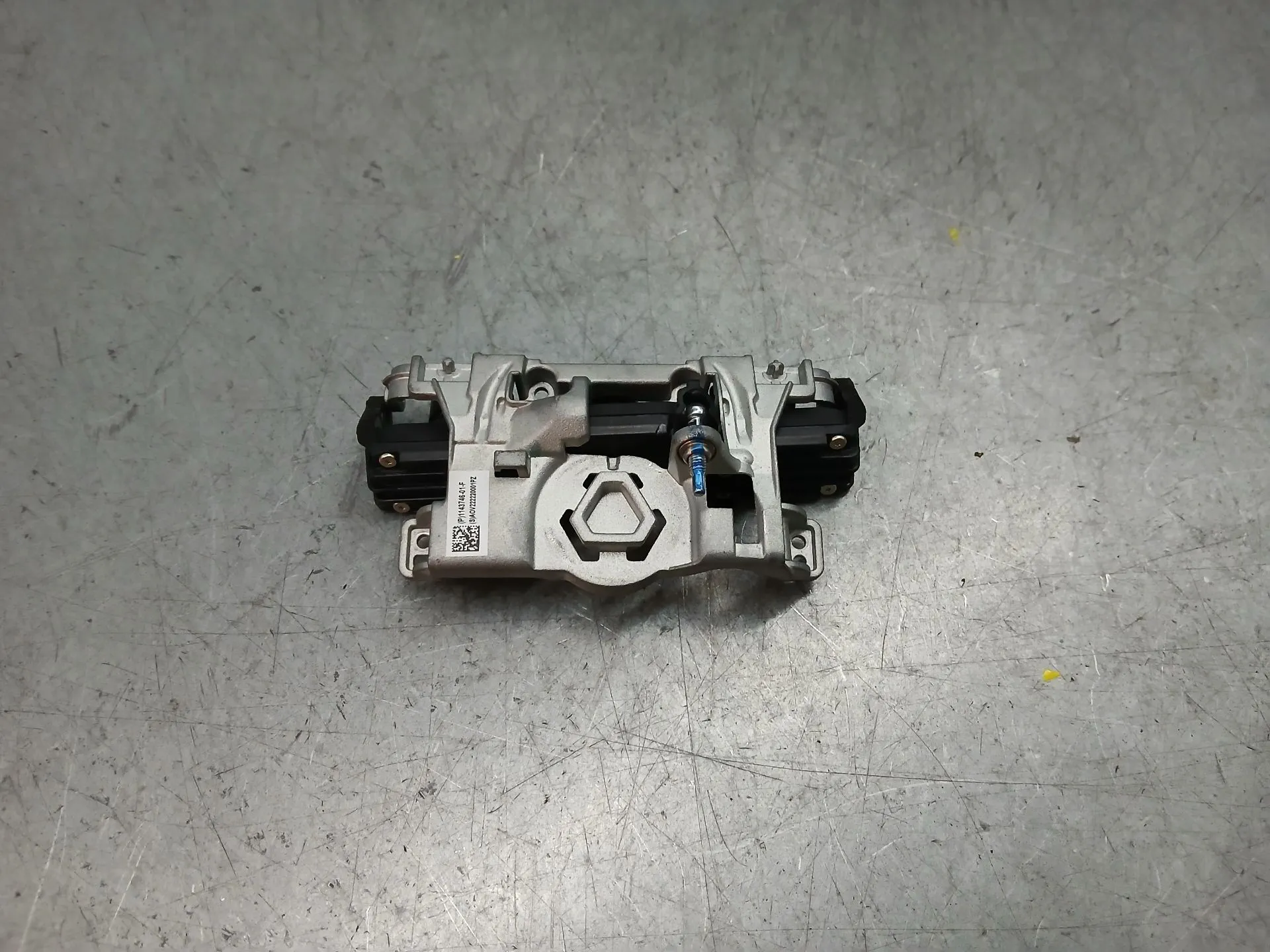 Câmera frontal TESLA Model 3 (5YJ3)