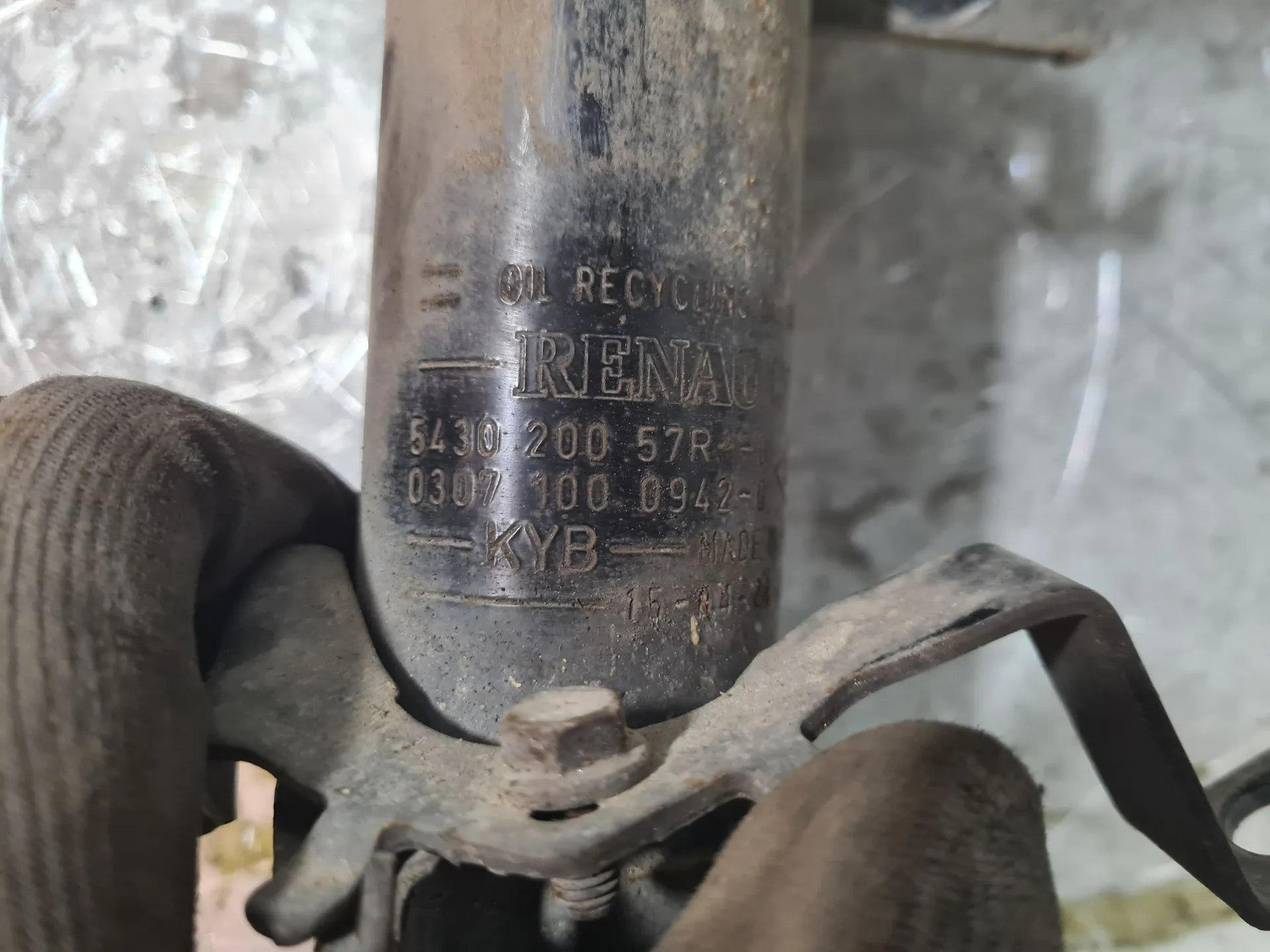 Amortiguador Delantero Izquierdo RENAULT Megane III Grandtour (KZ0/1) Imagem-2