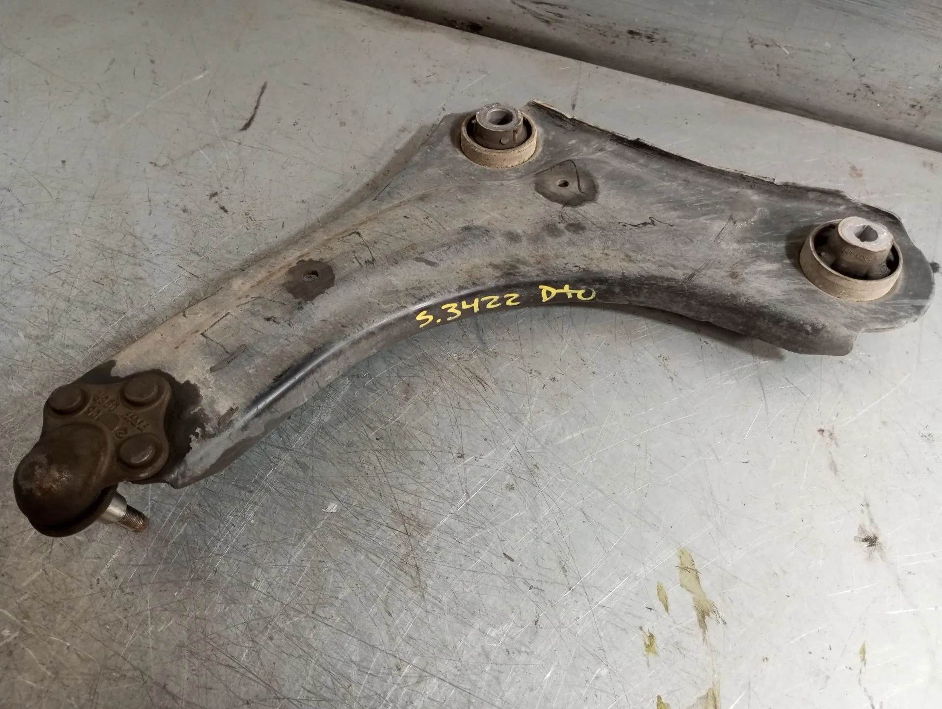 Brazo suspensión delantero derecho RENAULT Megane III Grandtour (KZ0/1) Imagem-1